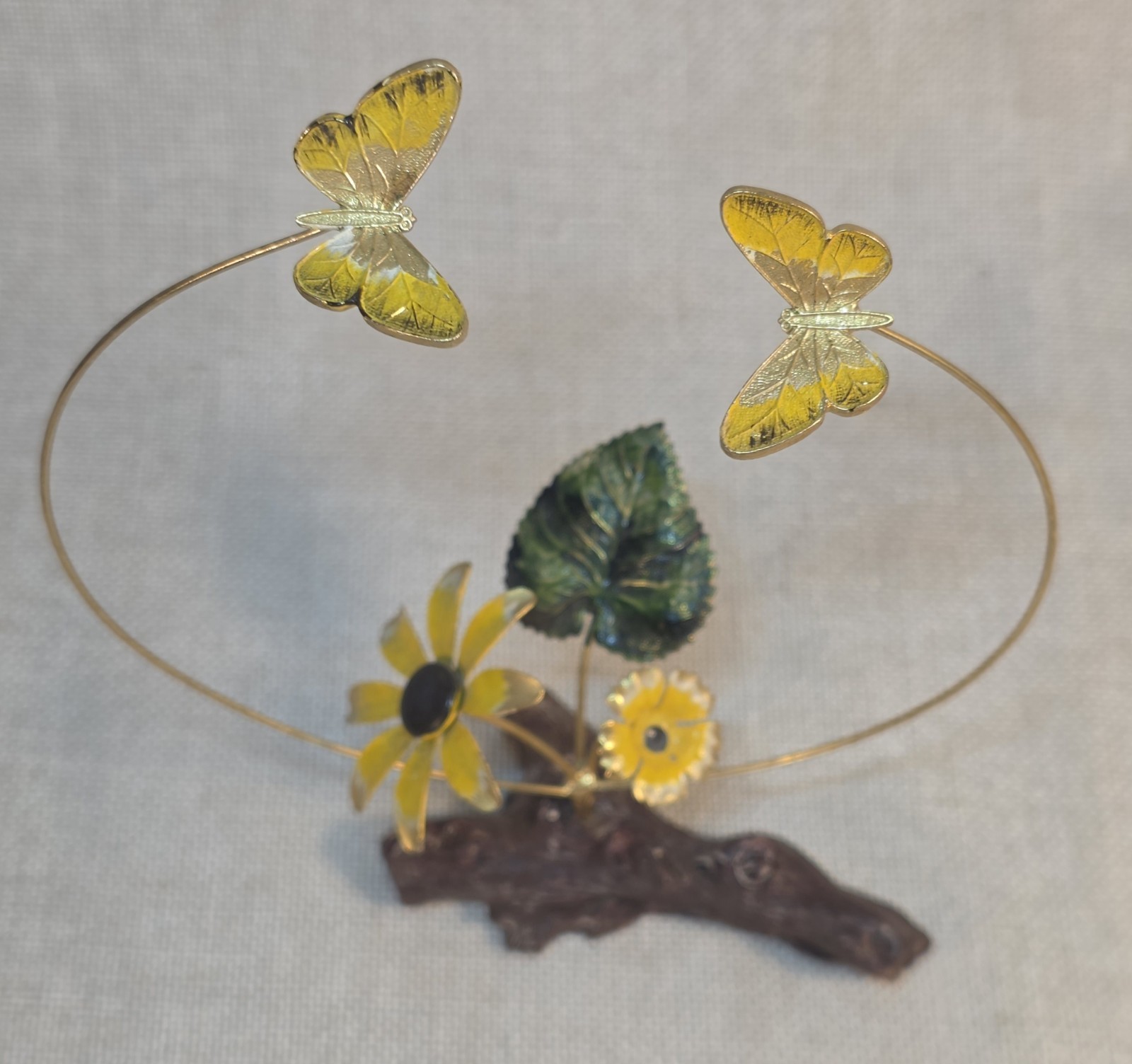 Metal Sculpture Butterflies Flowers Leaves Resin Log Base Handpainted Goldtone