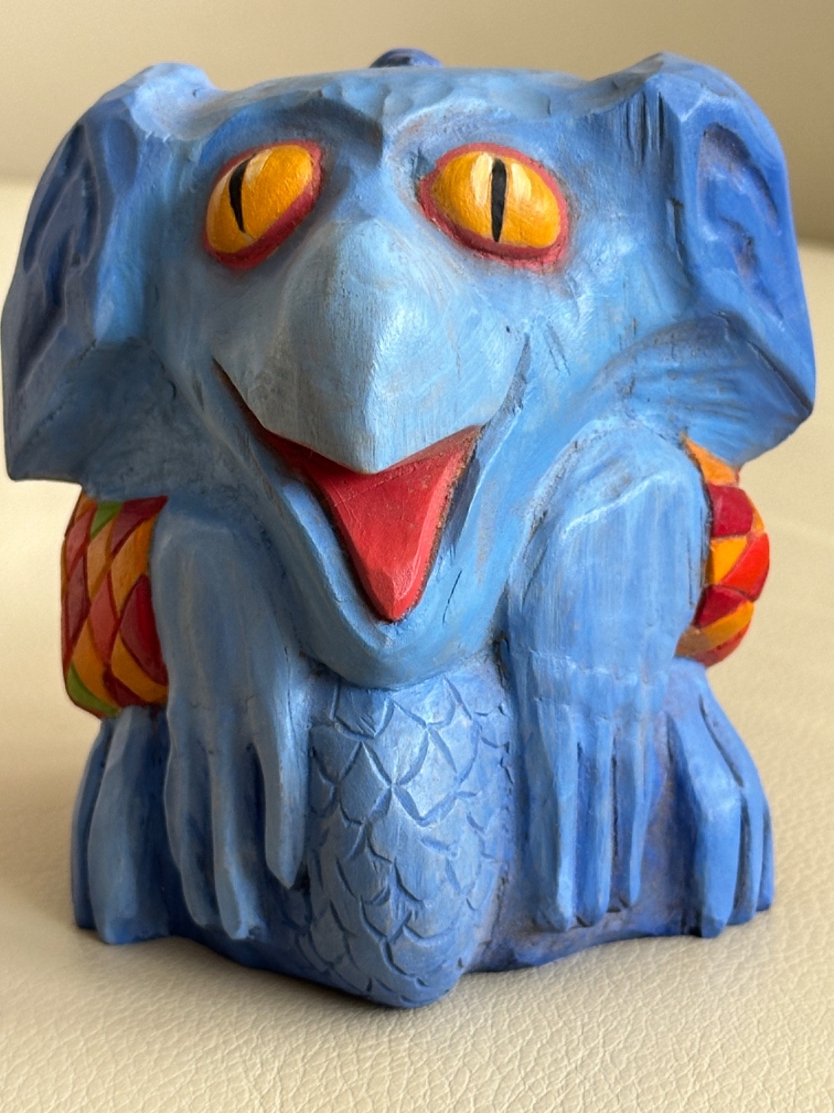MATEO ALBUQUERQUE N.M. FOLK ARTIST VINTAGE HAND CARVED WOODEN FIGURE PAINTED4.5″