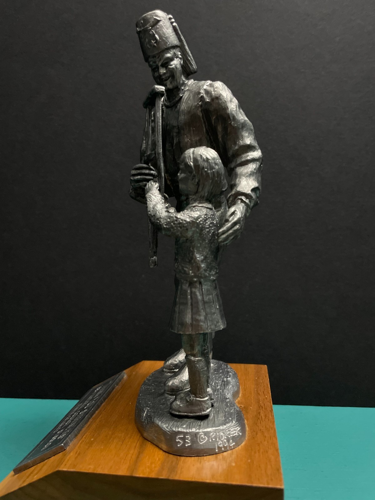 1994 Michael Ricker Pewter Shriners Children Hospital Mason Girl Fez Art Statue