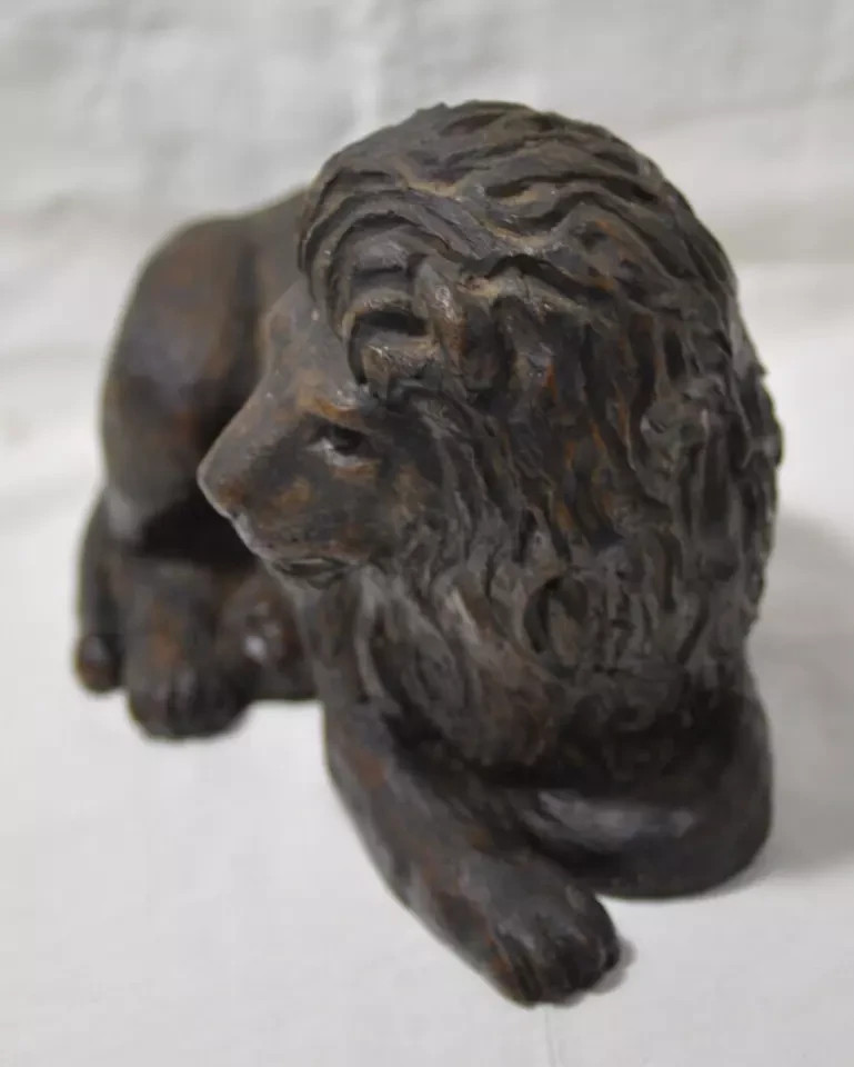 Woodcast Collectables Lion Statue Sculpture Figure Home Decor