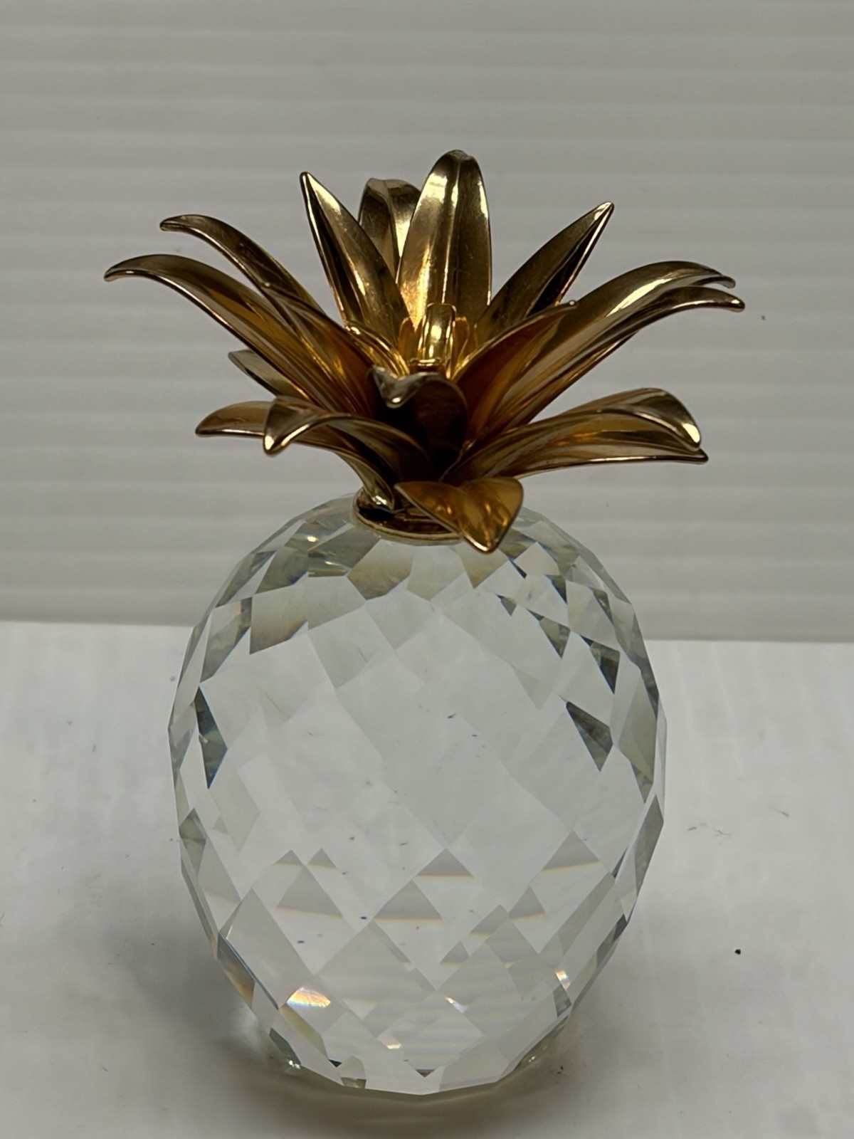 Swarovski Crystal Pineapple W/Gold Smooth Leaves 4.5”