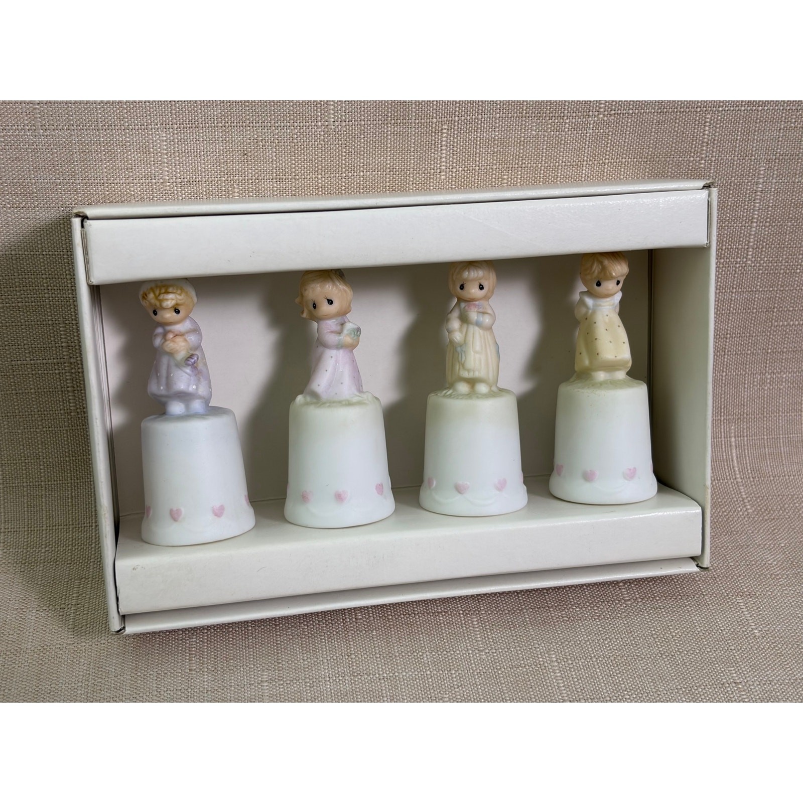 1985 Precious Moments Four Seasons Limited Edition Thimble Set of 4 100641