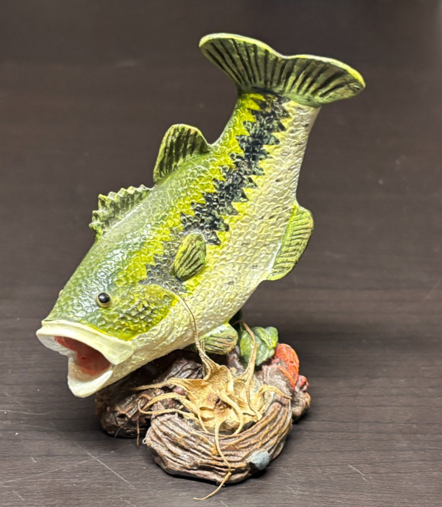 Great American Gamefish Largemouth Bass Figurine Fishing Cabin Decor