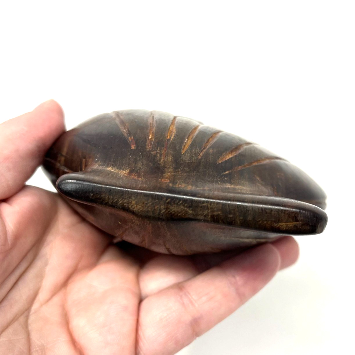 Vintage Solid Wood Hand Carved Sea Shell Clam Art Decor Sculpture Nautical Ocean