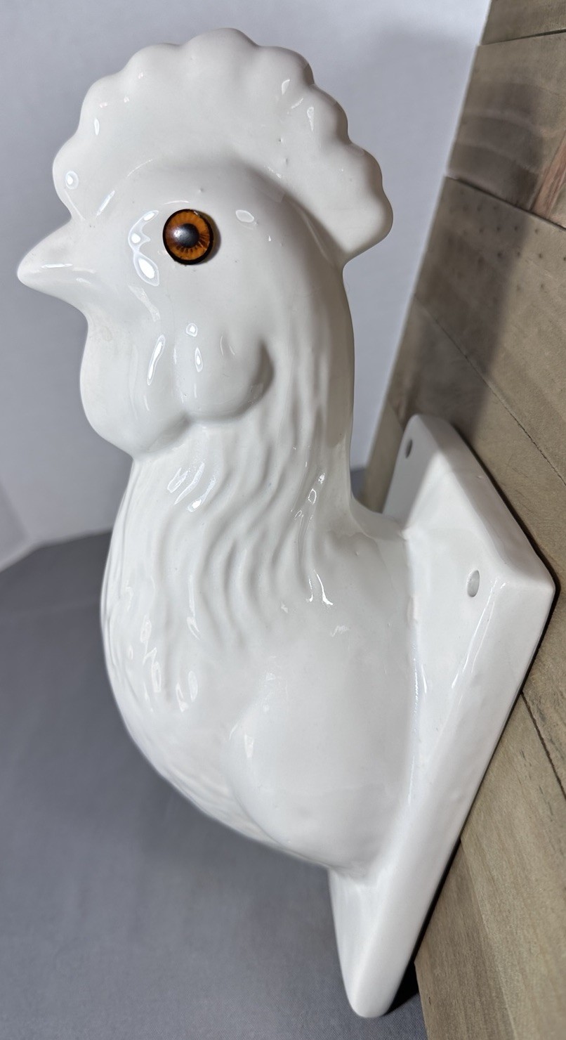 French Country Chicken Rooster Apron Holder White Ceramic Wall Mount