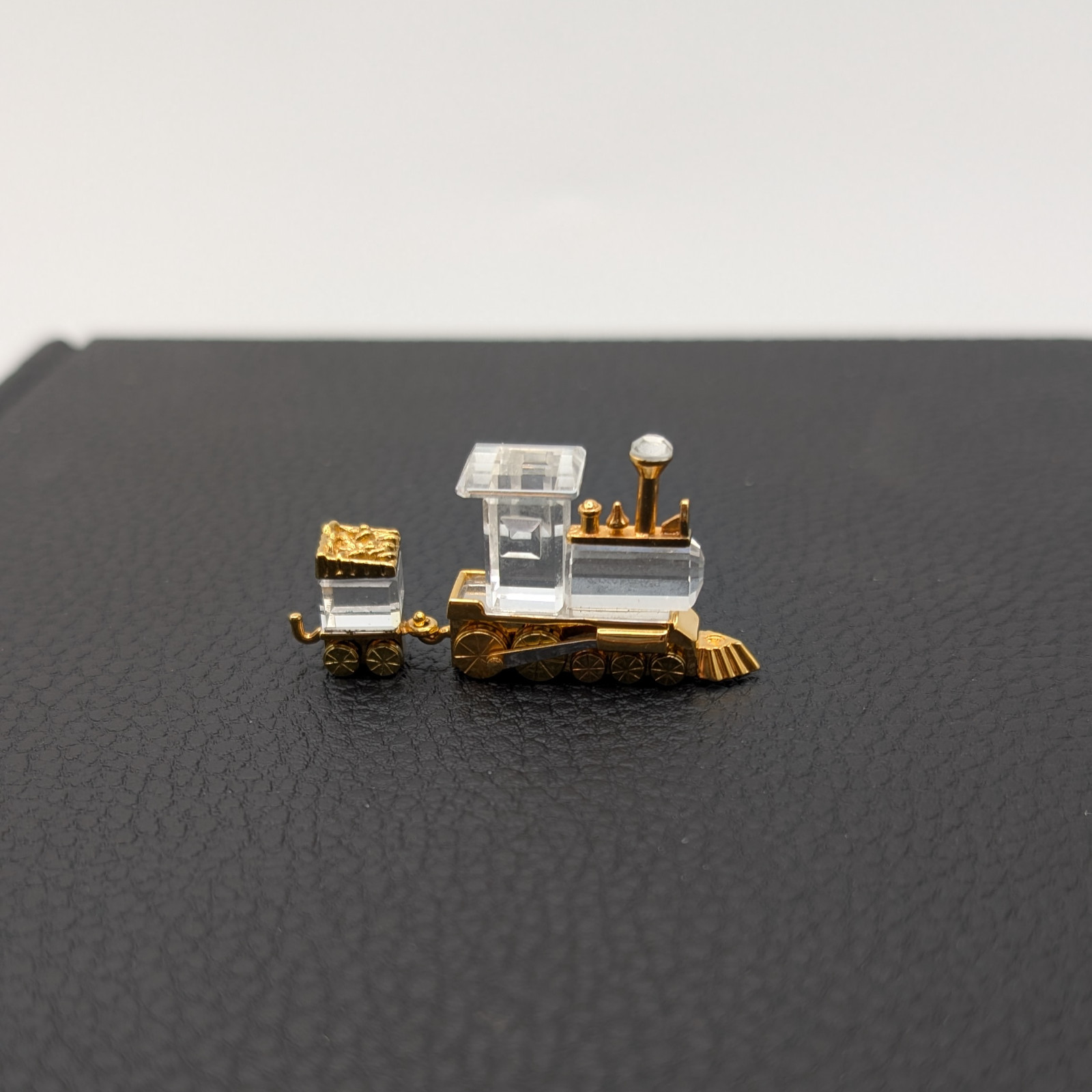 Swarovski Crystal Memories 9460 000 078 Toy Train & Tender Cart 209454 Retired