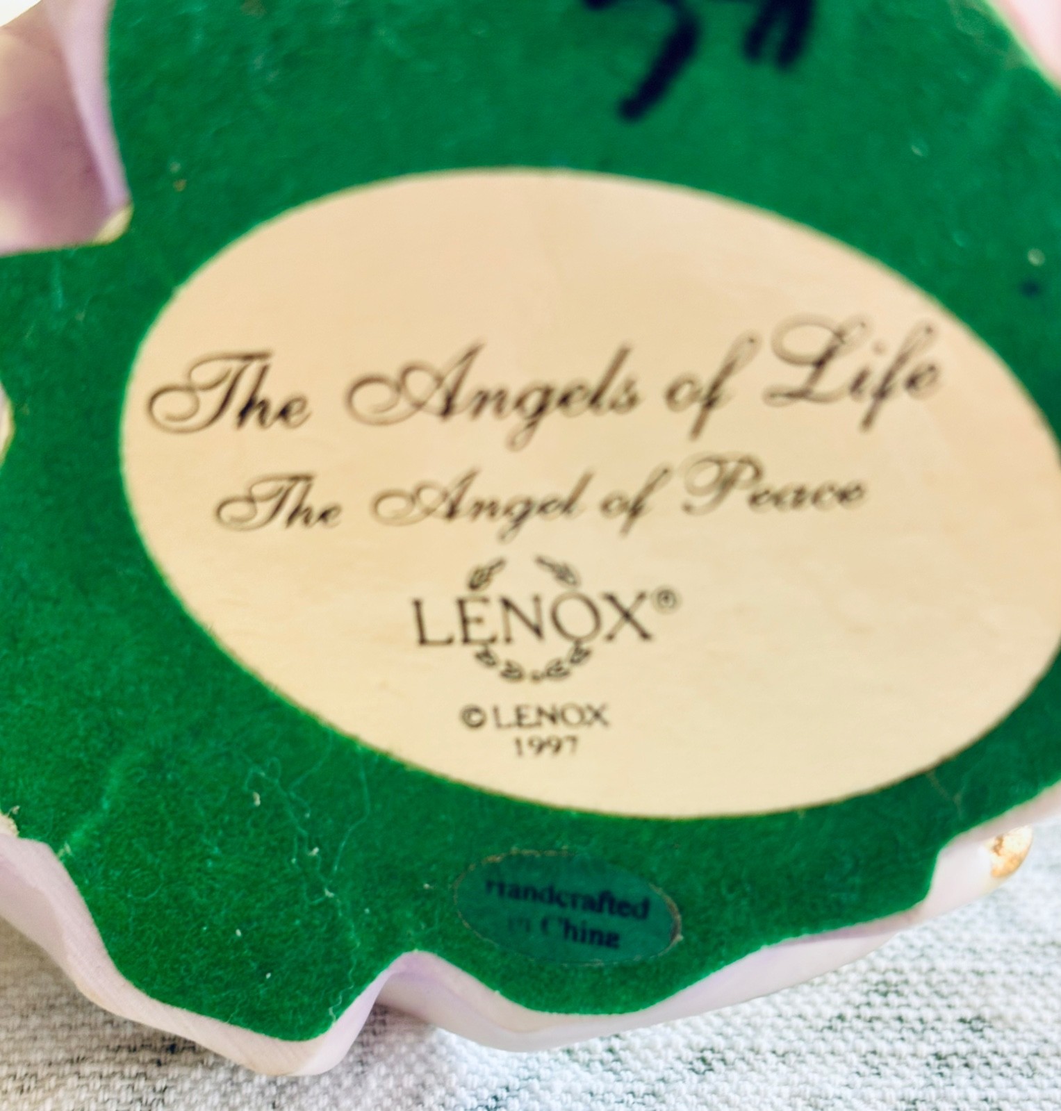 VINTAGE 1997 LENOX THE ANGELS OF LIFE COLLECTION THE ANGEL OF PEACE 11.5″