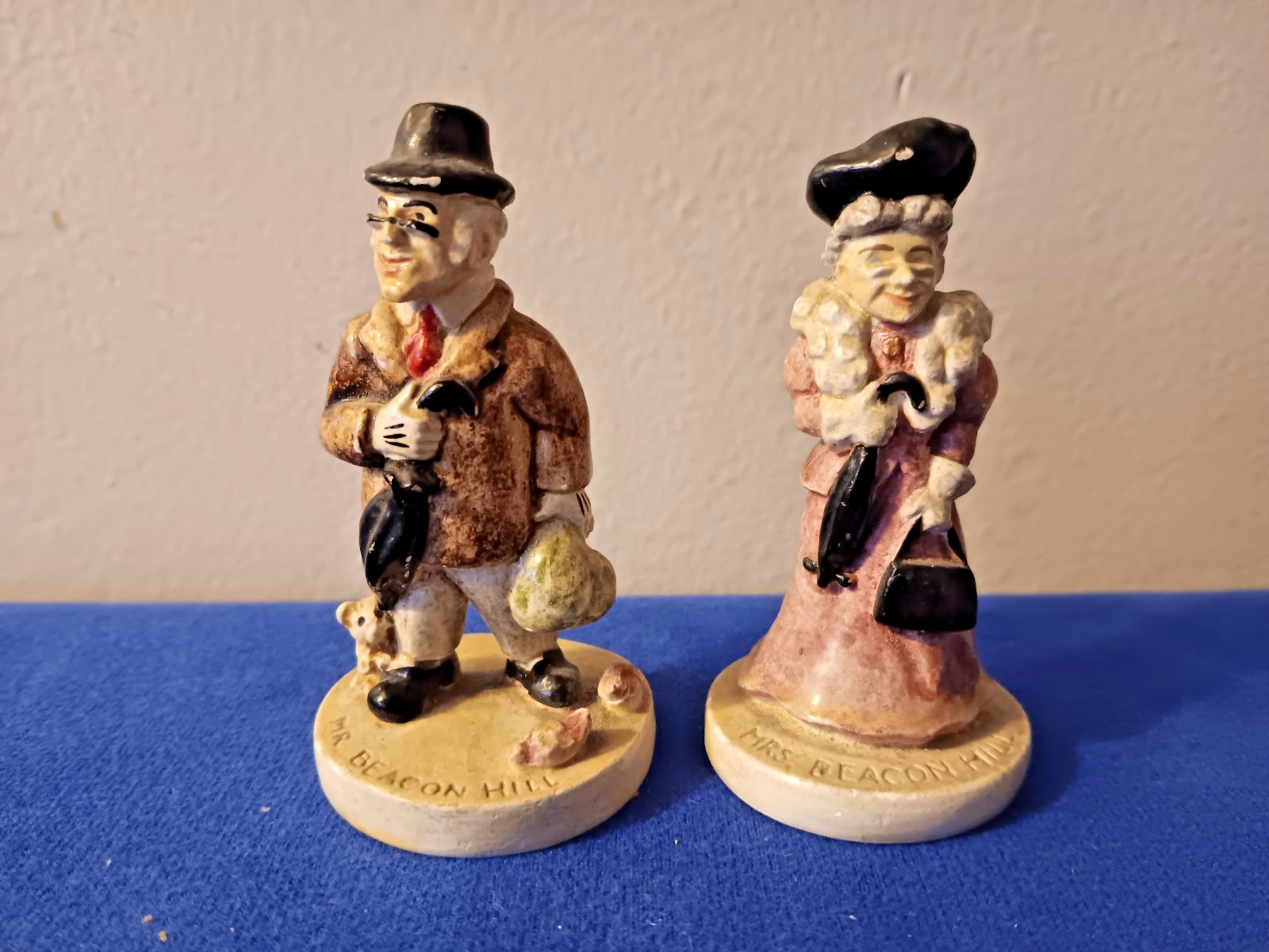 Sebastian Miniatures, Mr. Beacon Hill, Mrs. Beacon Hill