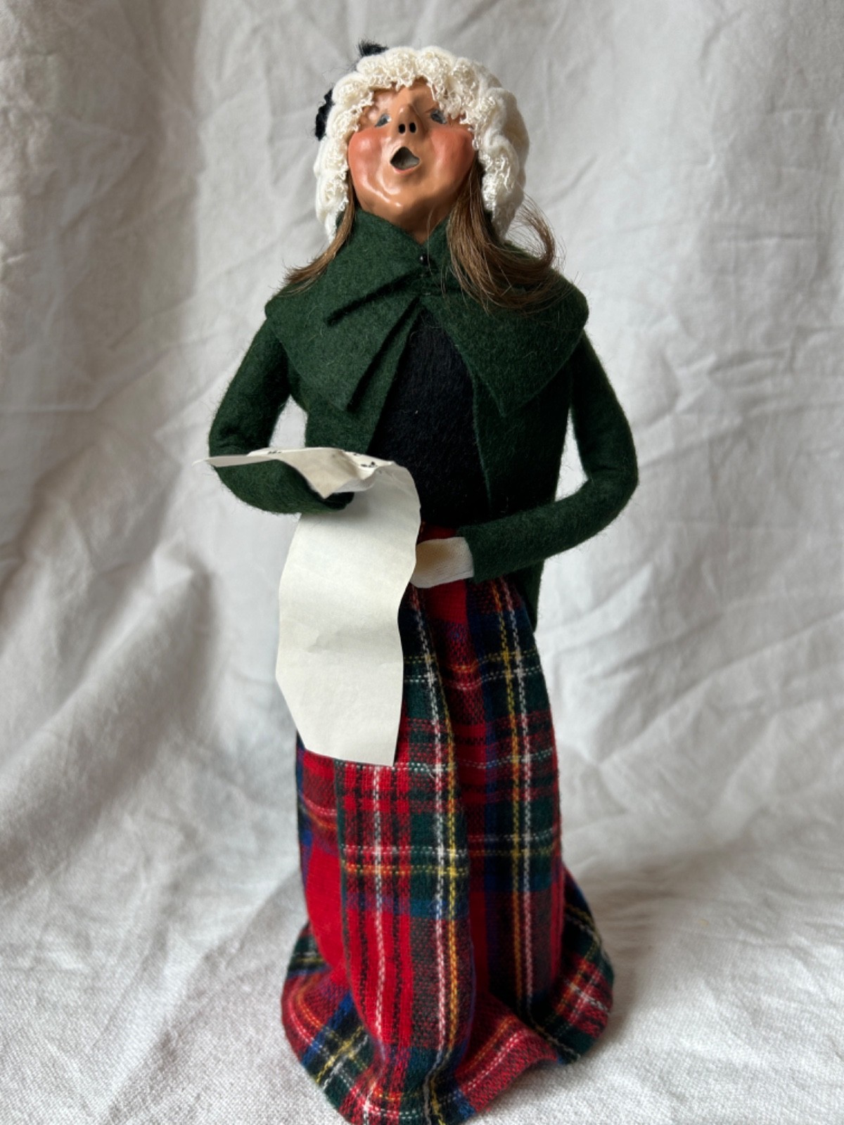 Byers Choice The Carolers 1990 Woman Victorian Adult Sheet Music Plaid Skirt
