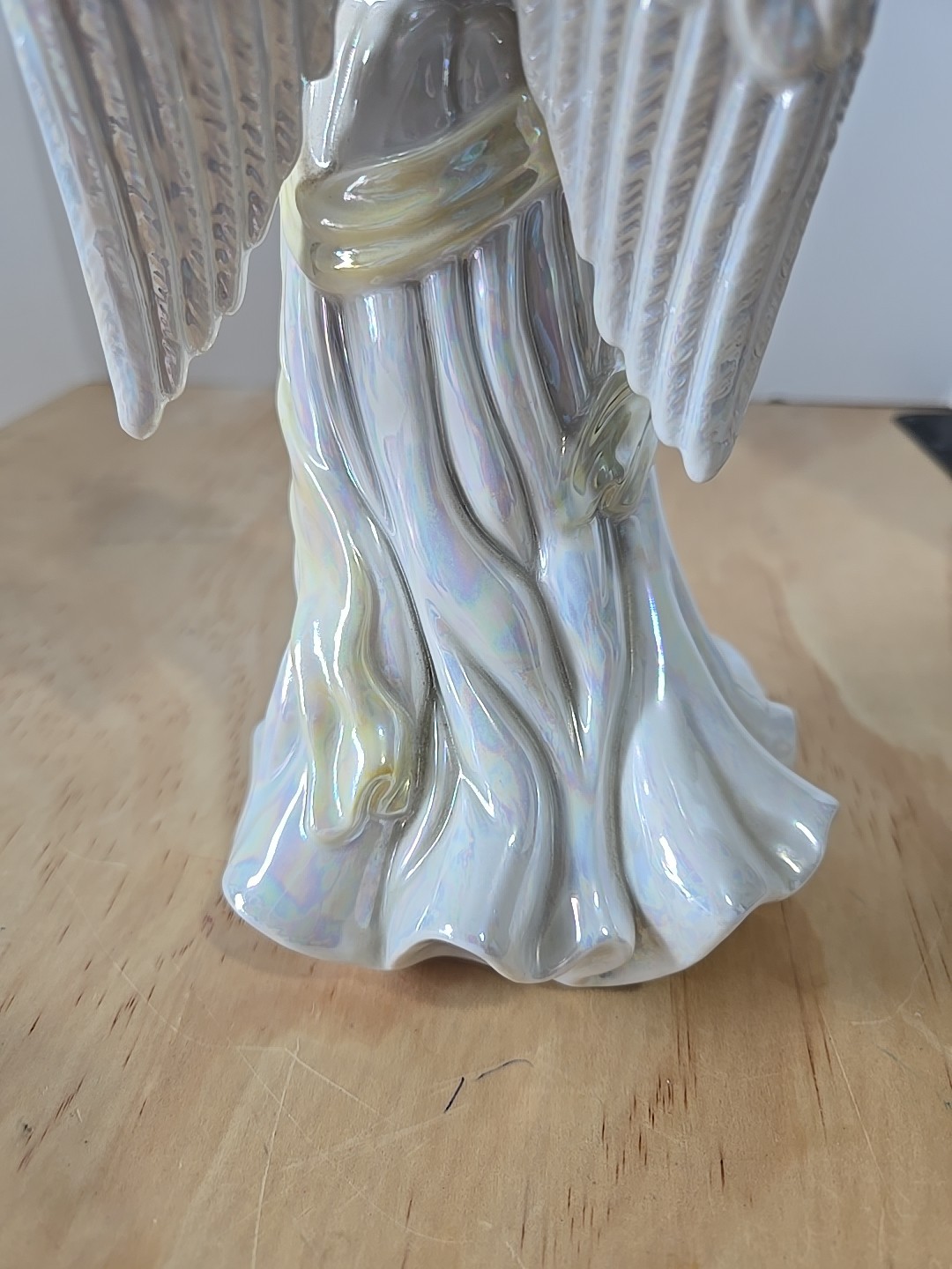 Lovely Porcelain Angel Figurine With Harp Stands 8.5 Inches Tall