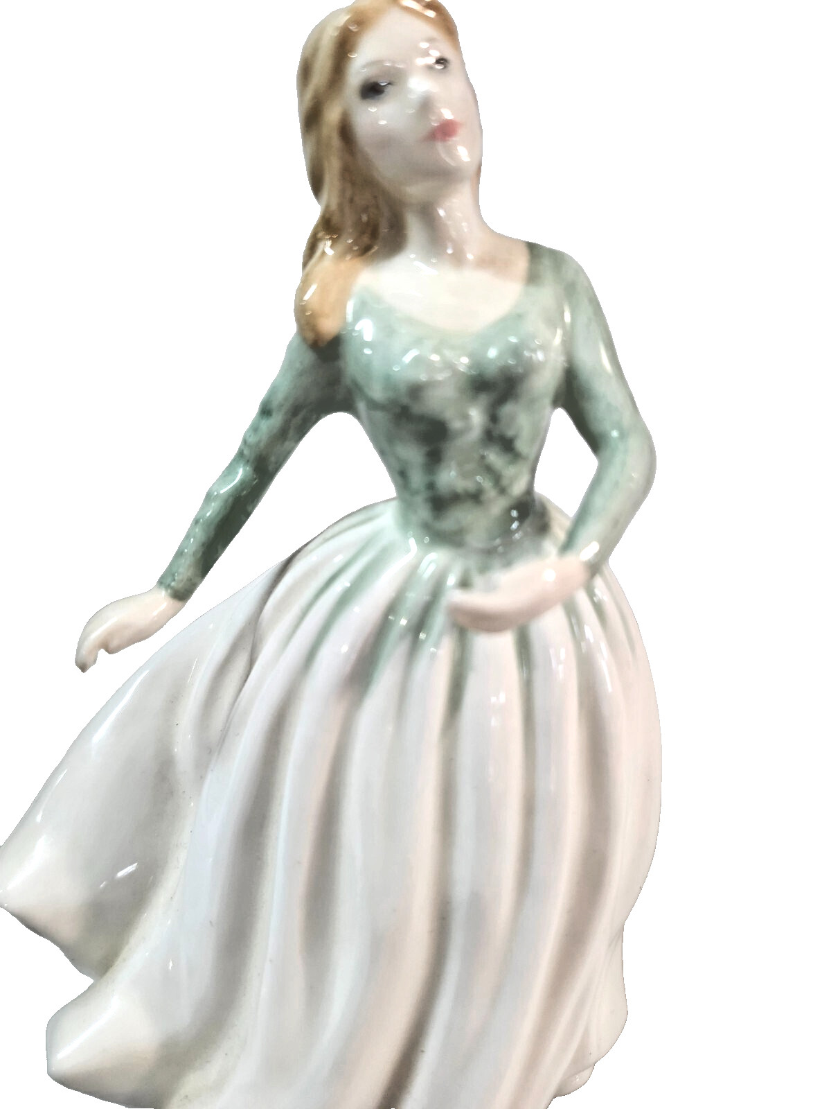 Royal Doulton “From The Heart, Classics” 2001. 5 1/2 inches Tall