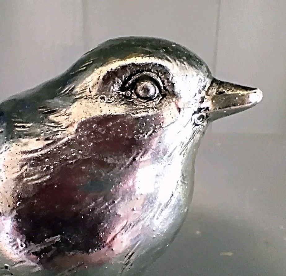 Silver Colored Metal Bird Figurine Small Wren Chickadee Sculpture Shelf Sitter