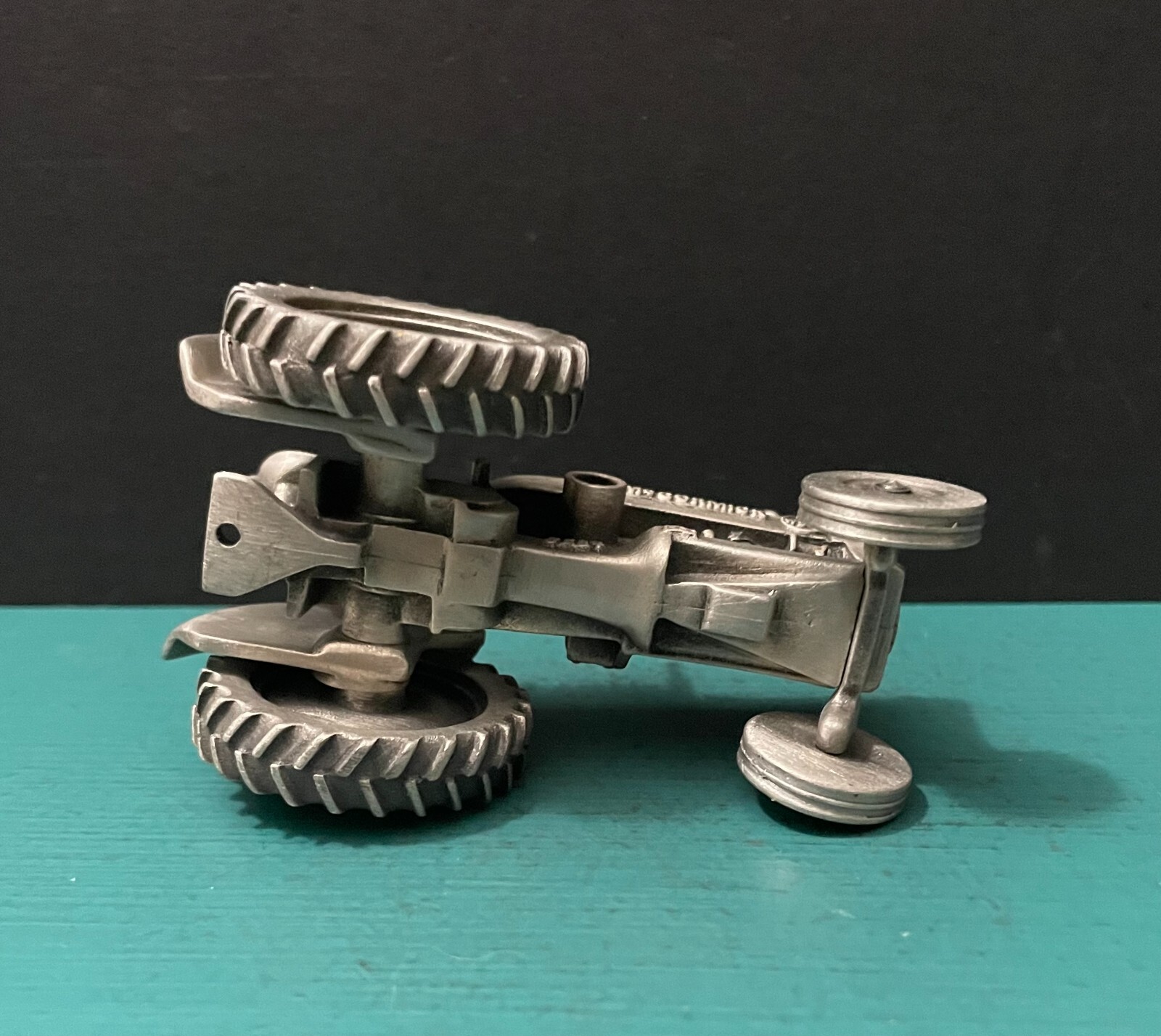Spec Cast Pewter Case McCormick WD-9 Tractor Farm Tool Equipment Model Figurine