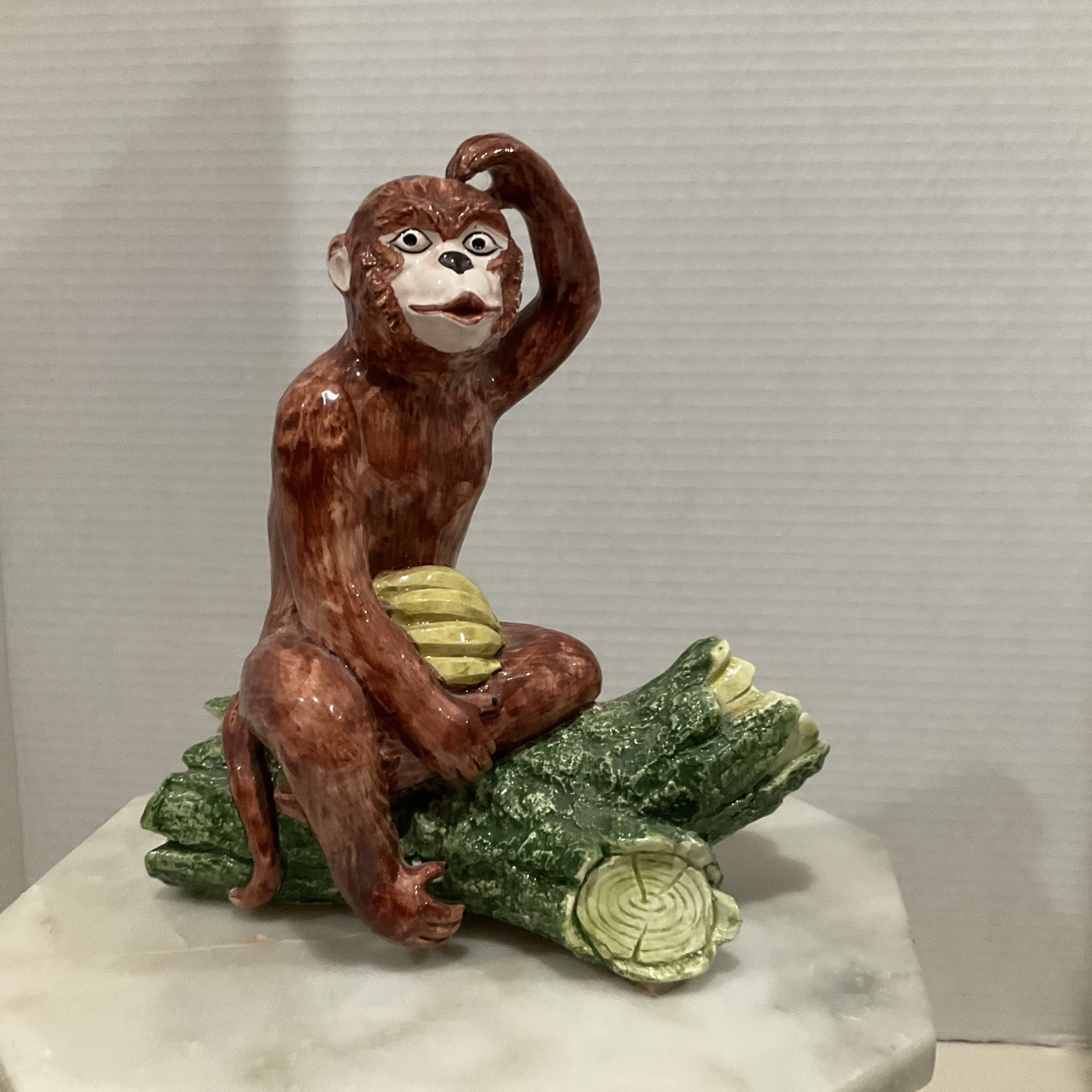 CHELSEA HOUSE CHIMPANZEE /Monkey With BANANAS PORCELAIN FIGURINE ITALY