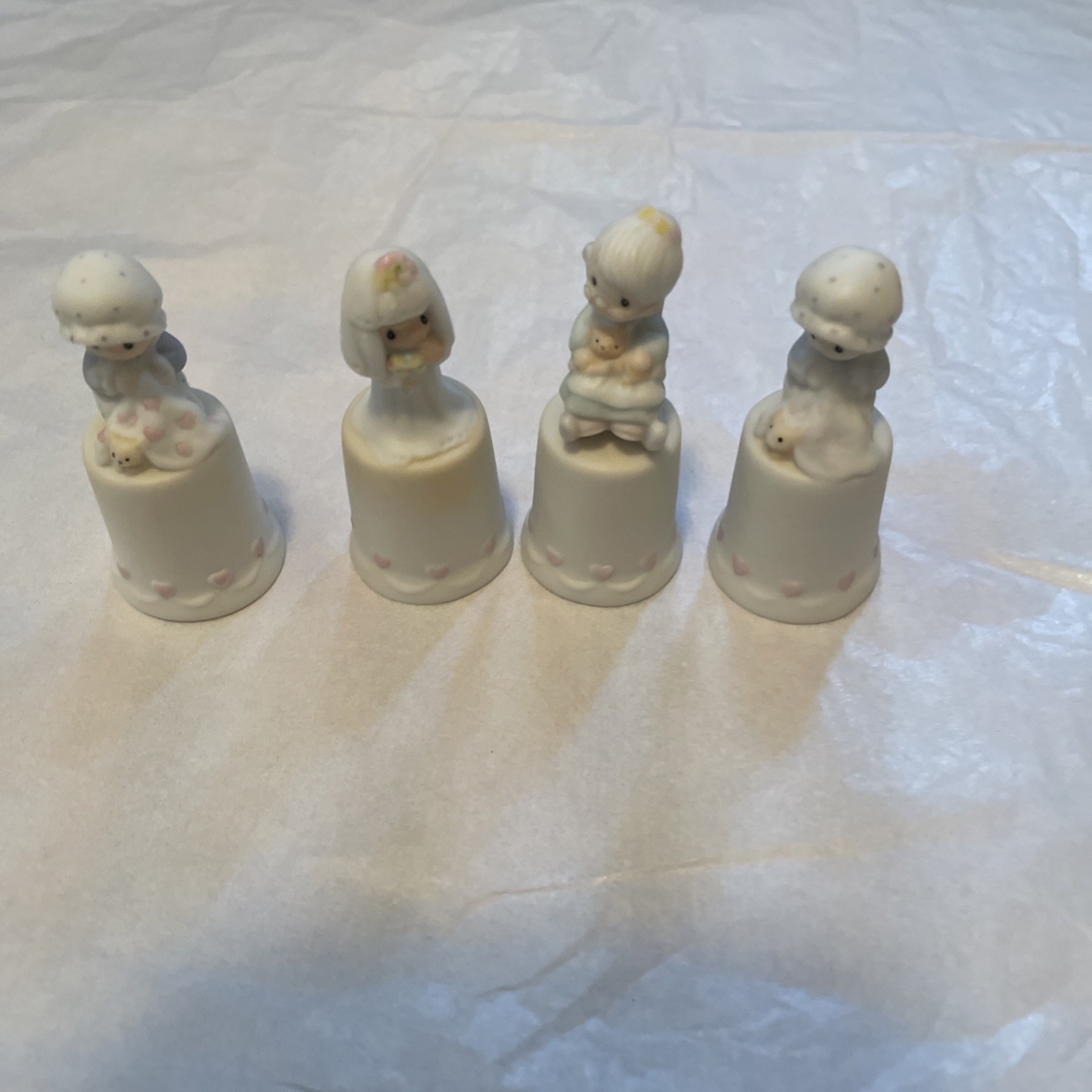 PRECIOUS MOMENTS – 4 SET OF MINI “THIMBLES” – FIGURINE – LOOK BELOW FOR DETAILS