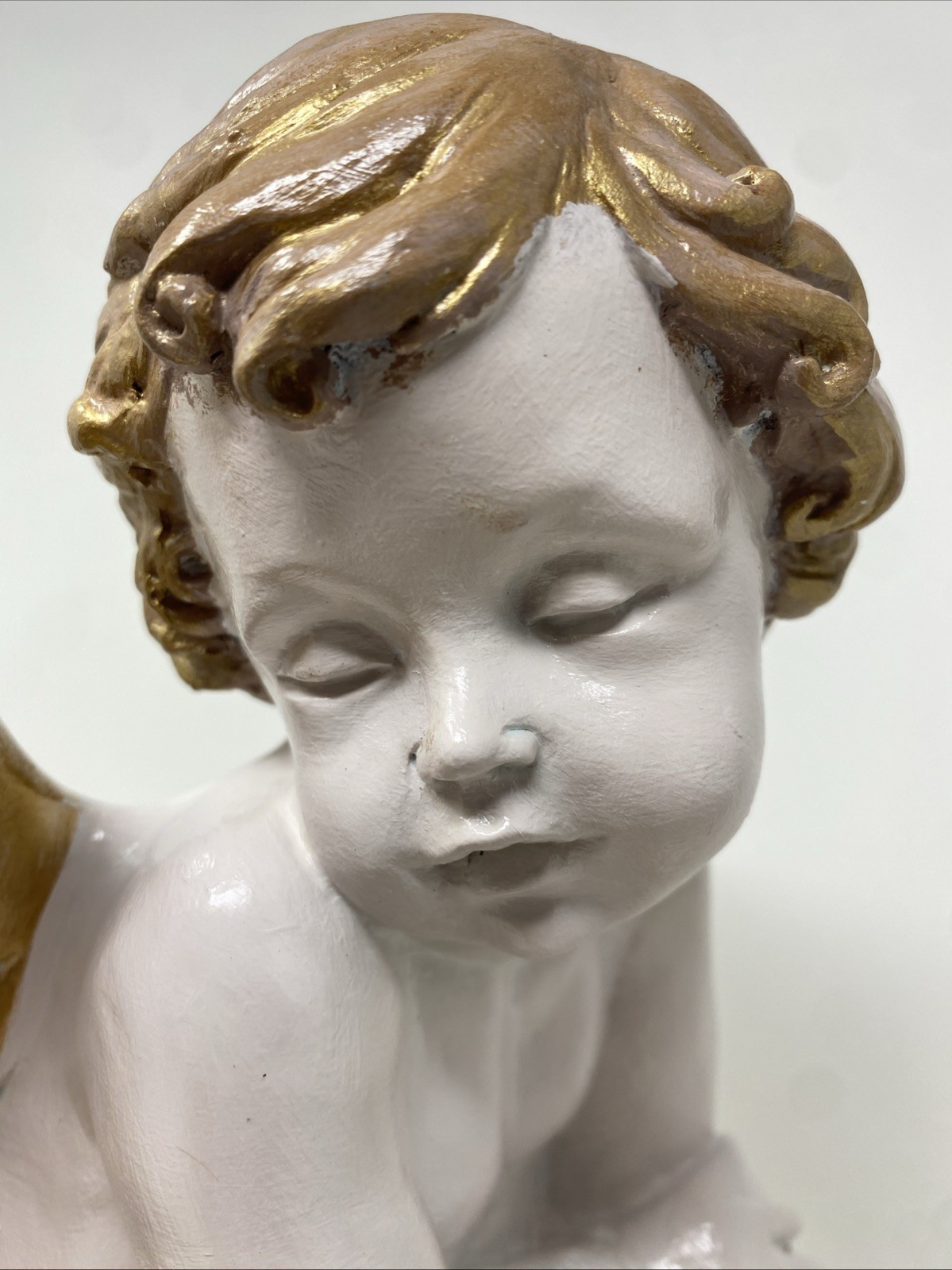 VTG Winged Cherub Angel Sitting Hand painted Gold/ White 10” H