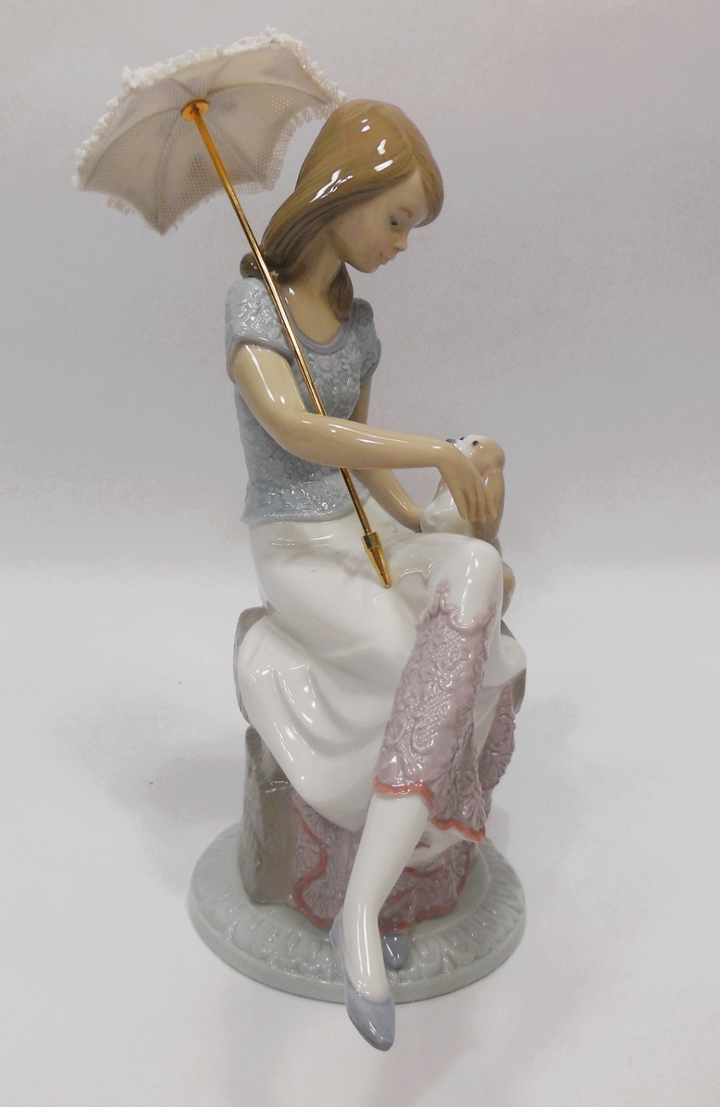 Lladro 7612 Descanso En El Paseo “Picture Perfect”