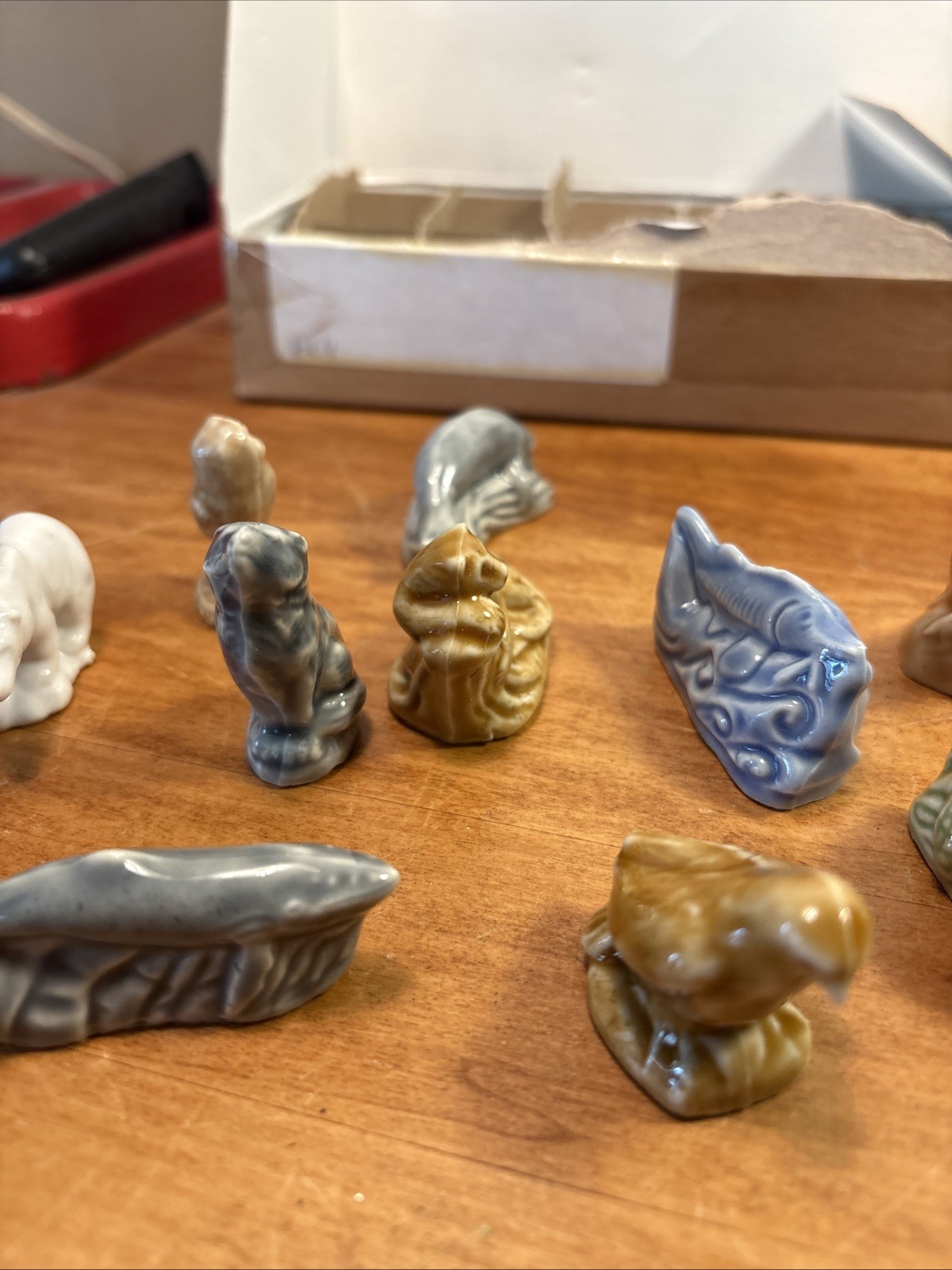 WADE CIRCUS SERIES SET OF 15 MONKEY, POODLE, & 10 Endangered Species Complete