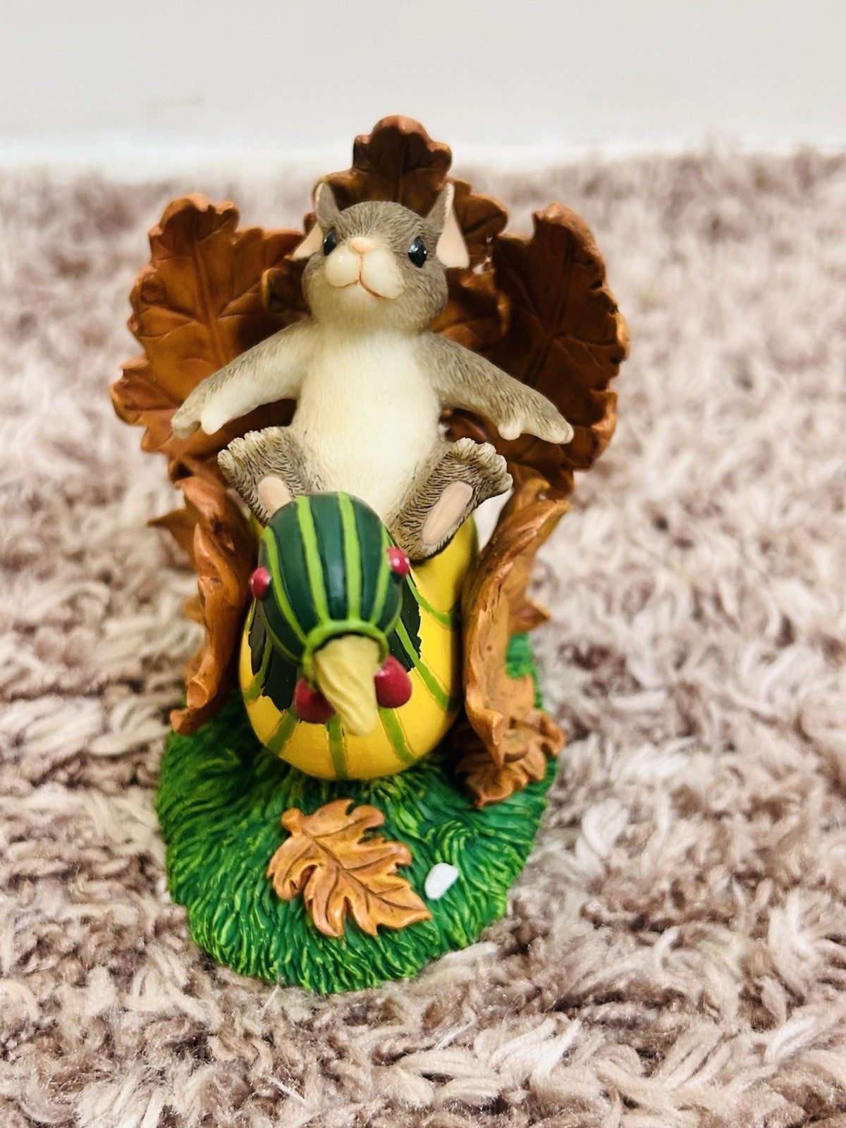Charming Tails “TURKEY TRAVELLER” #85/702 c.1997;Retired 2000 – New in Box