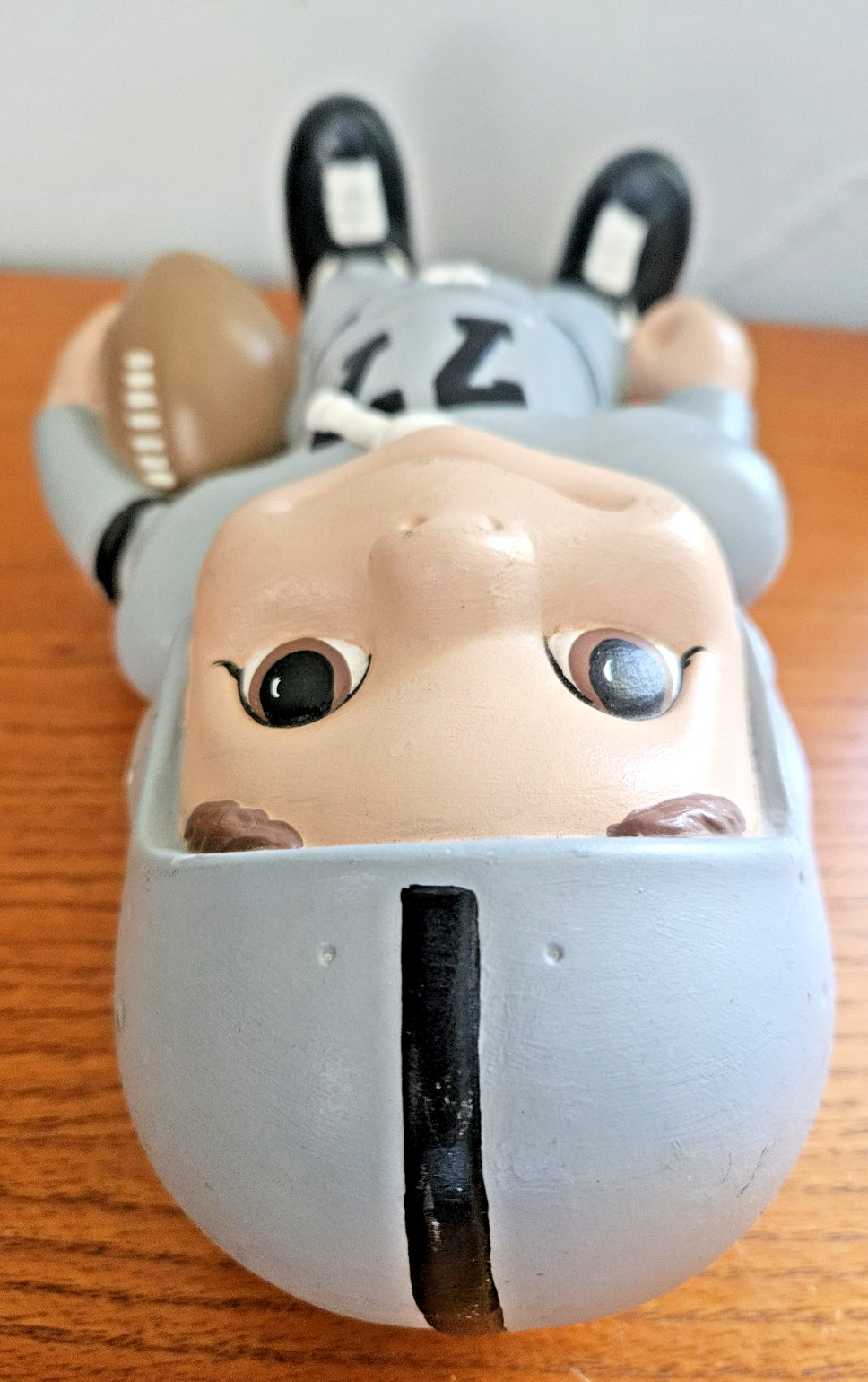 VTG 1970s Atlantic Mold Ceramic Football Player Las Vegas Oakland Raiders NFL