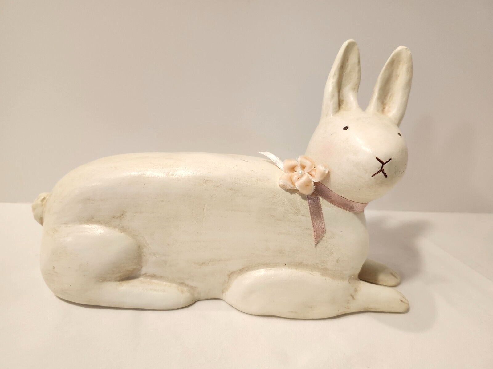 Demdaco by Elaine Thomas Cream-colored Resting Bunny Figurine Easter Spring 2007