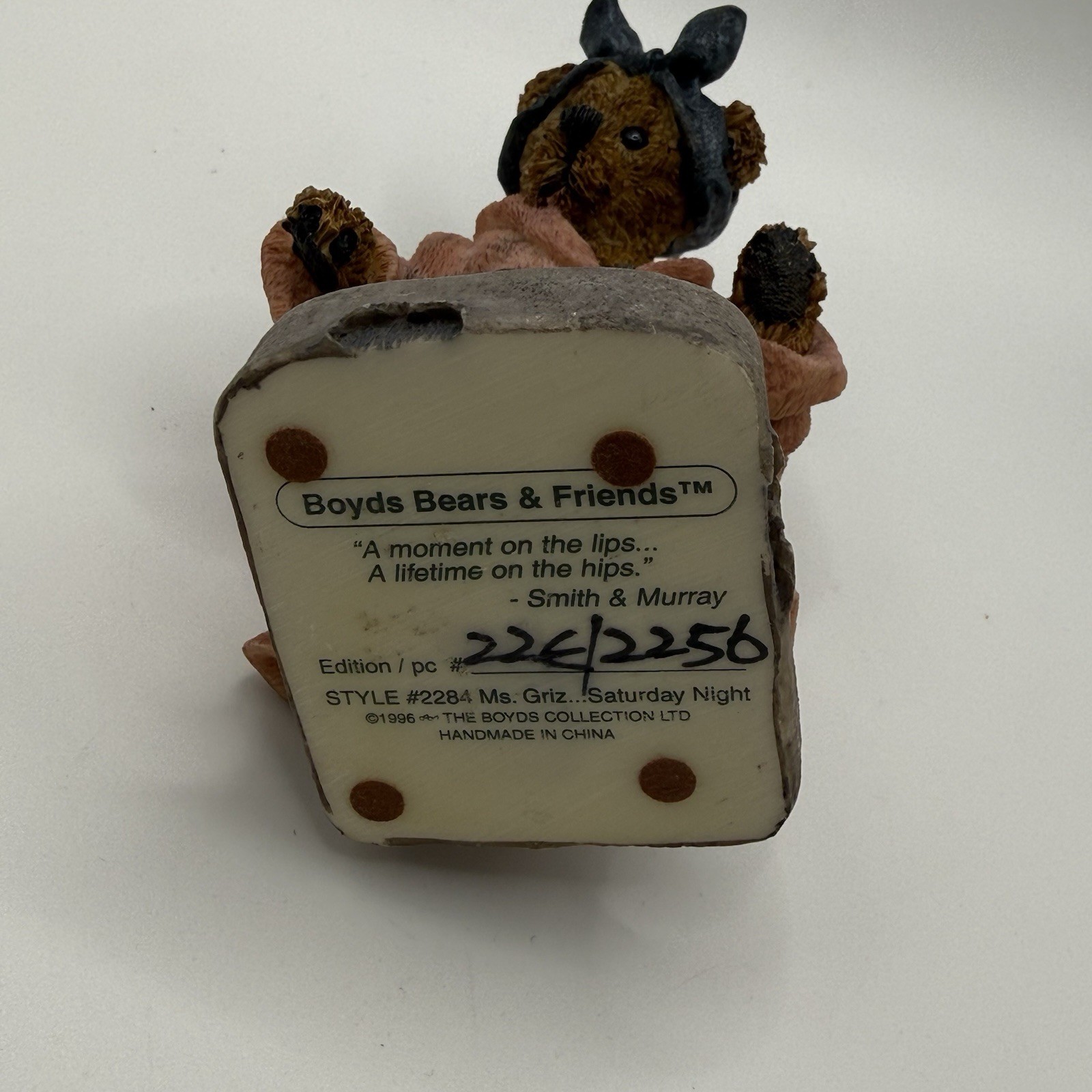 Boyds Bears Lot – Bailey Bear w/ Suitcase #2000 + Ms. Griz #2284 – 2 Figurines