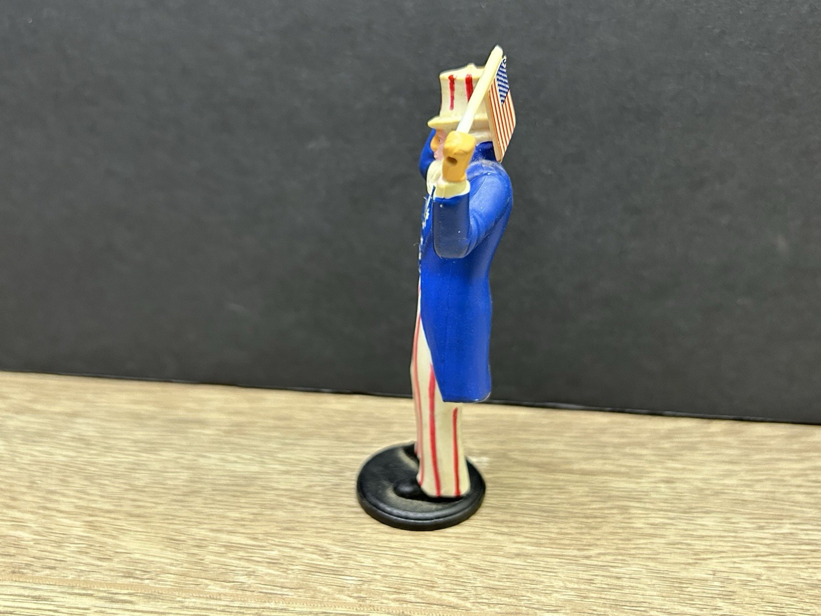 Vintage Hollywood Accessories UNCLE SAM PATRIOTIC Figurine Holding American Flag