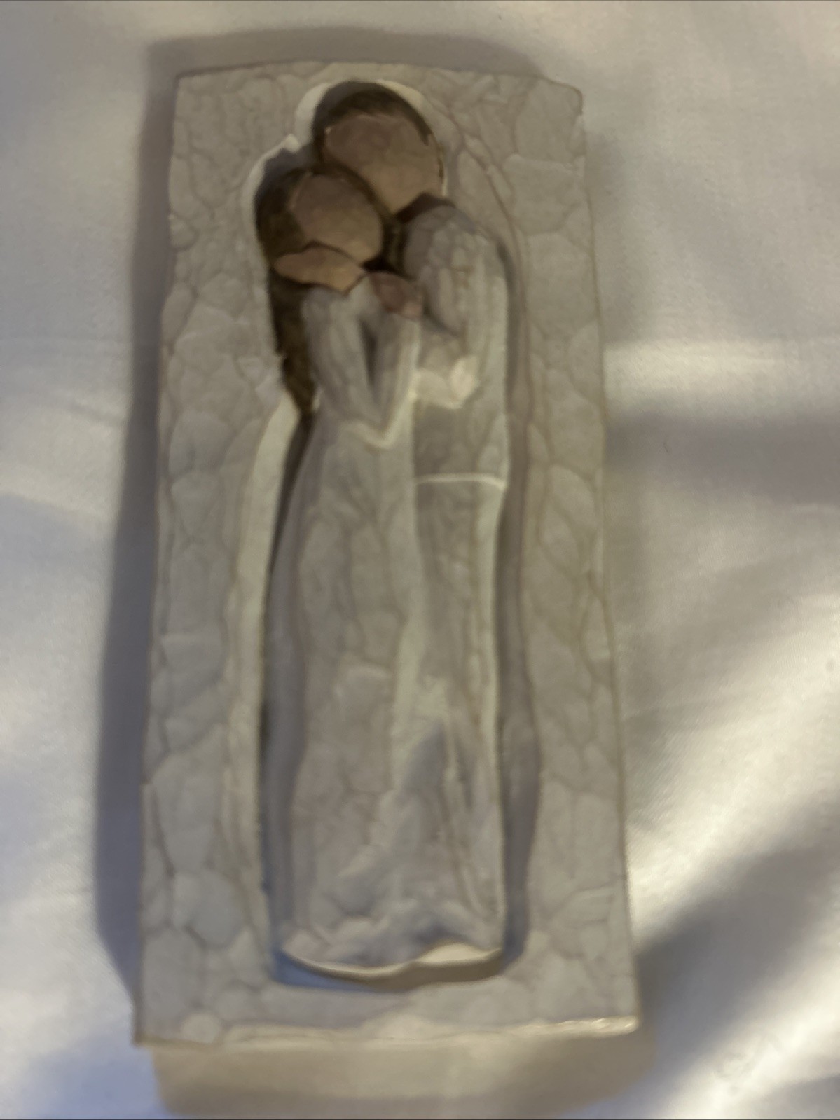 Willow Tree In love’s embrace plaque Great Condition 2.75 in By 5.75 In L