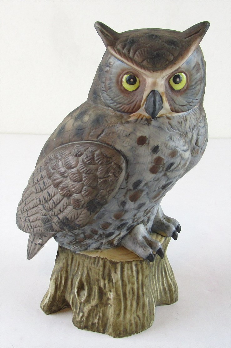 Royal Meridian 7-7/8″ Great Horned Owl Bisque Porcelain Figurine