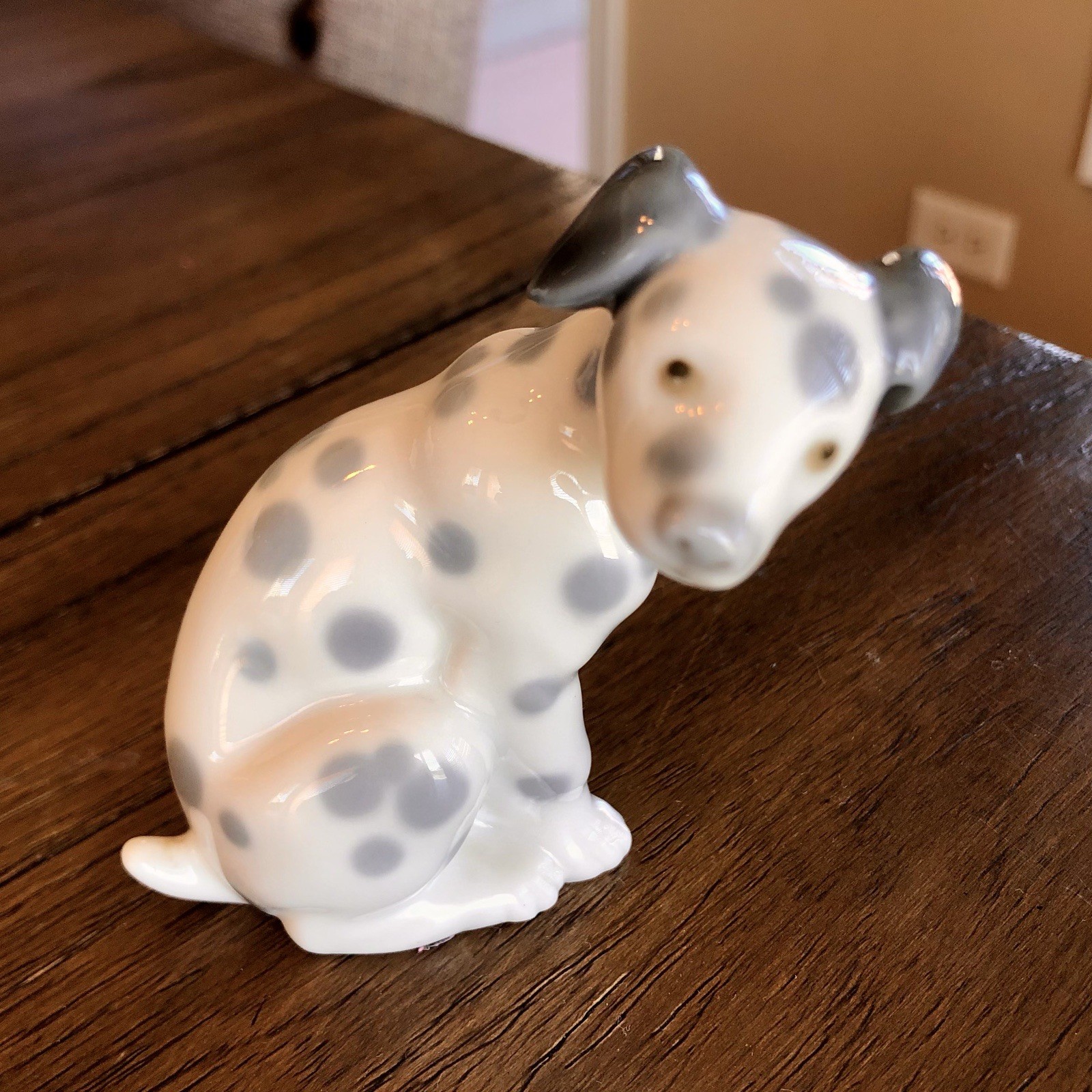 Lladró Porcelain Dog Figurine – Sitting Puppy – Vintage 1985–1995 – Hand Made in