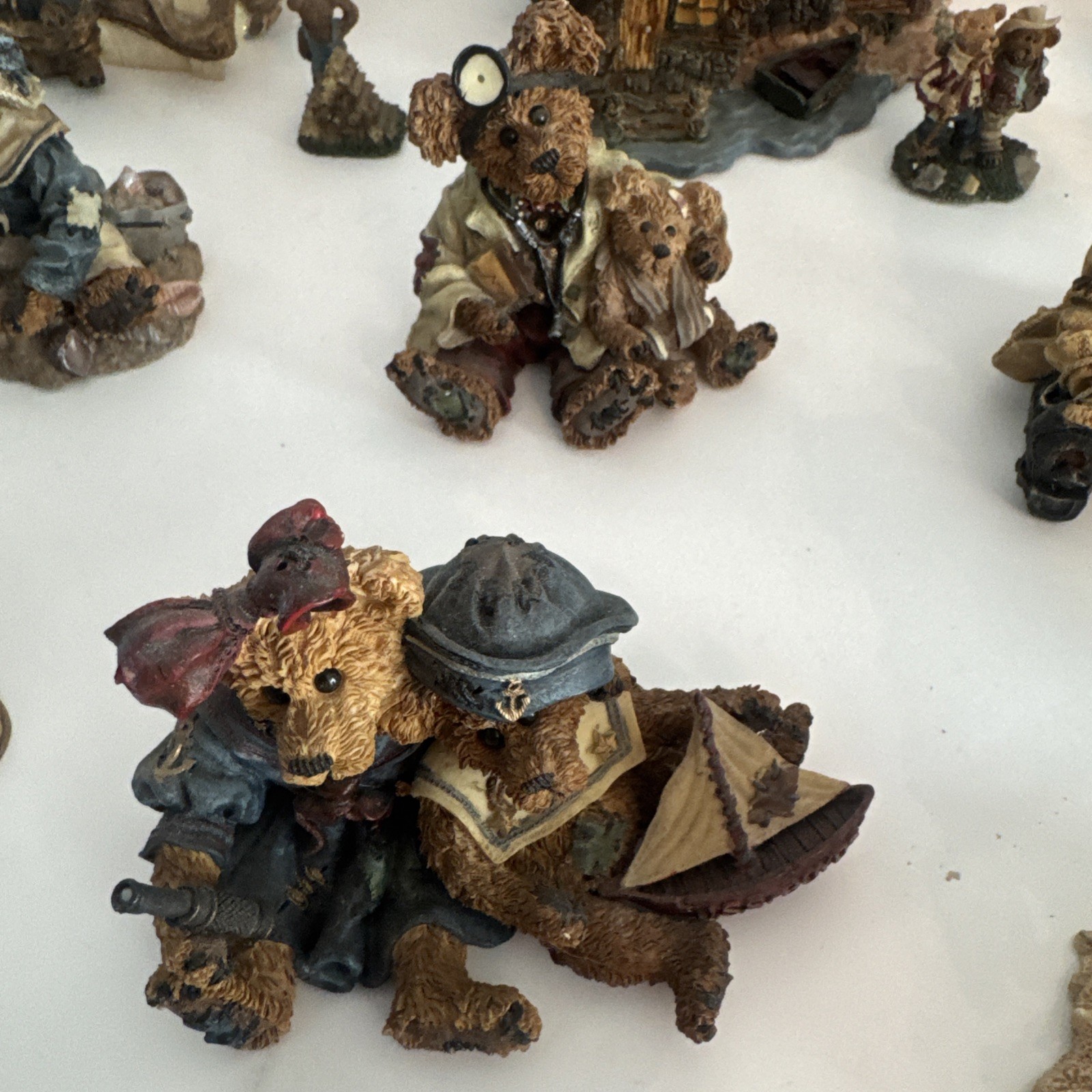 37 Boyds Bears And Friends Resin Figurines Mosty 1990s Some 2000s