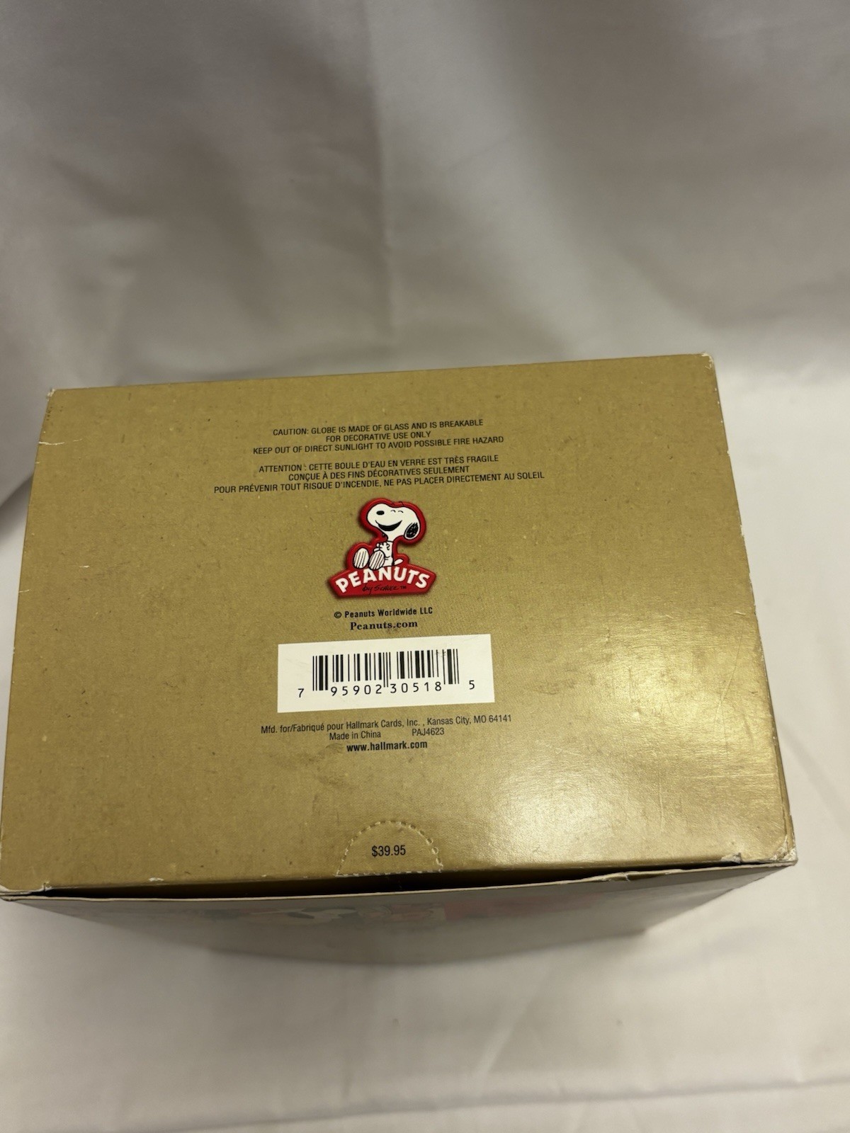 PEANUTS, HALLMARK GALLERY SNOOPY, WATER GLOBE GALLERY, TV DOG W/ BOX
