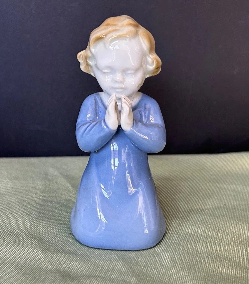 Vintage Gerold Porzellan Bavaria G100 PRAYING CHILD porcelain figurine kneeling