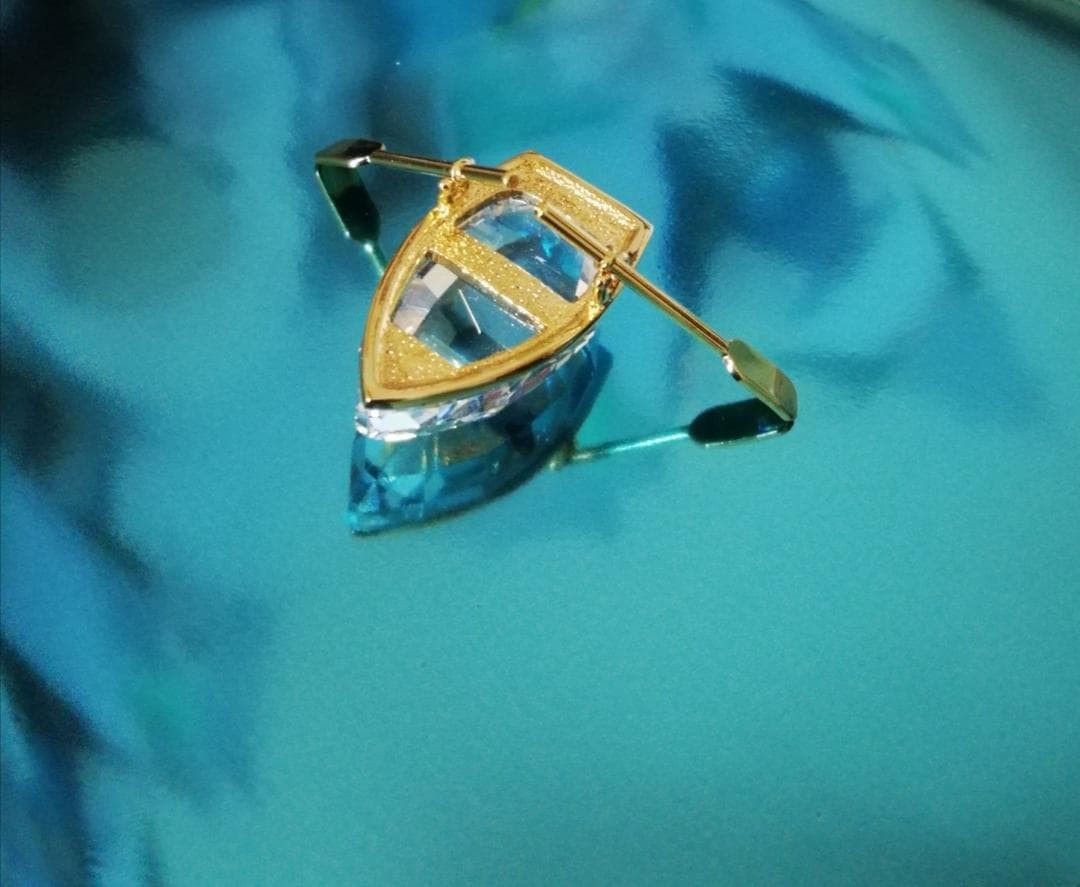 Swarovski Boat Figurine Row Boat Fantasy Collectible Used with Box and Manual