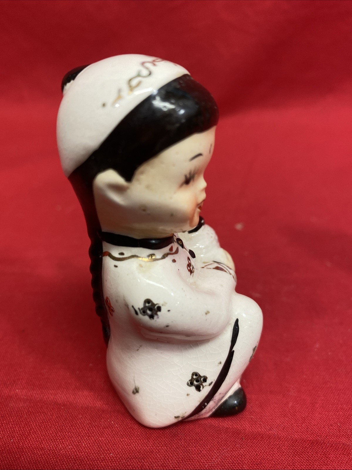 Set of 2 Asian Figurines Holding A Jug White W/ Black & Gold Trim 8 3.25″ High