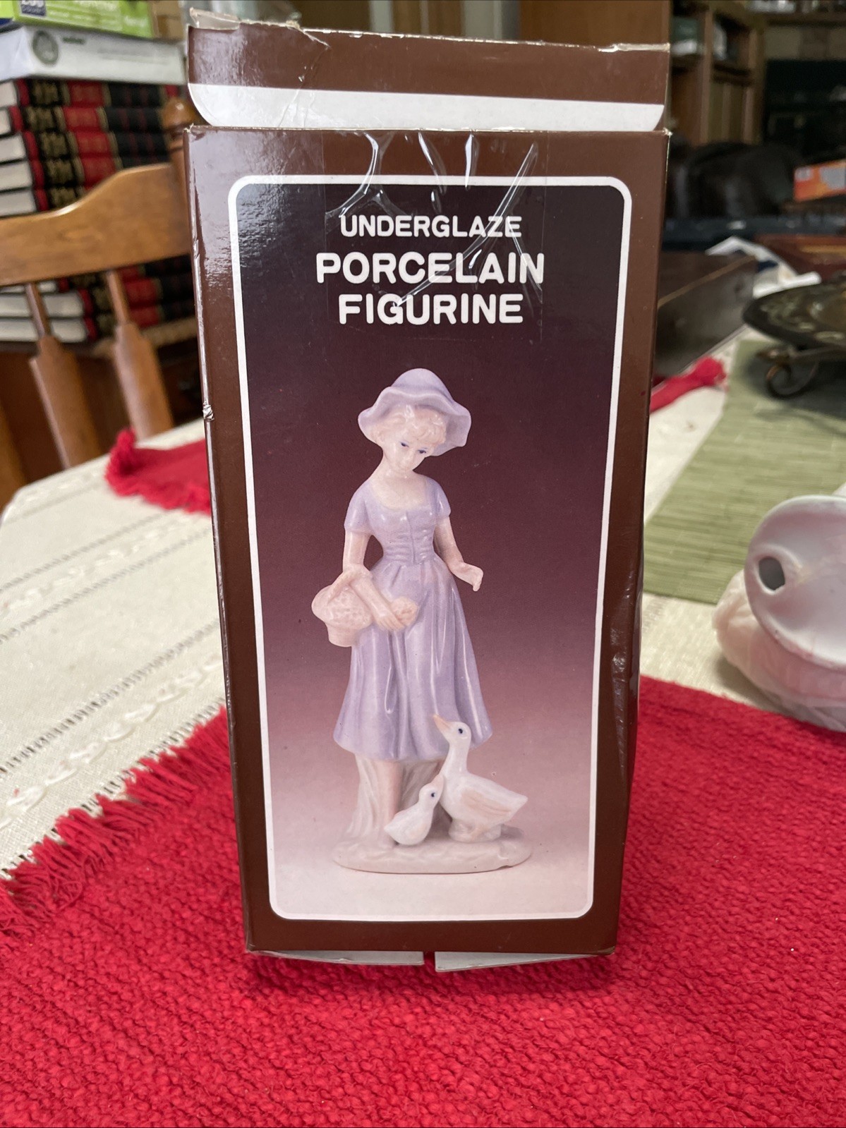 Vintage Simson Giftware Porcelain Figurine Girl With Mama Goose And Baby
