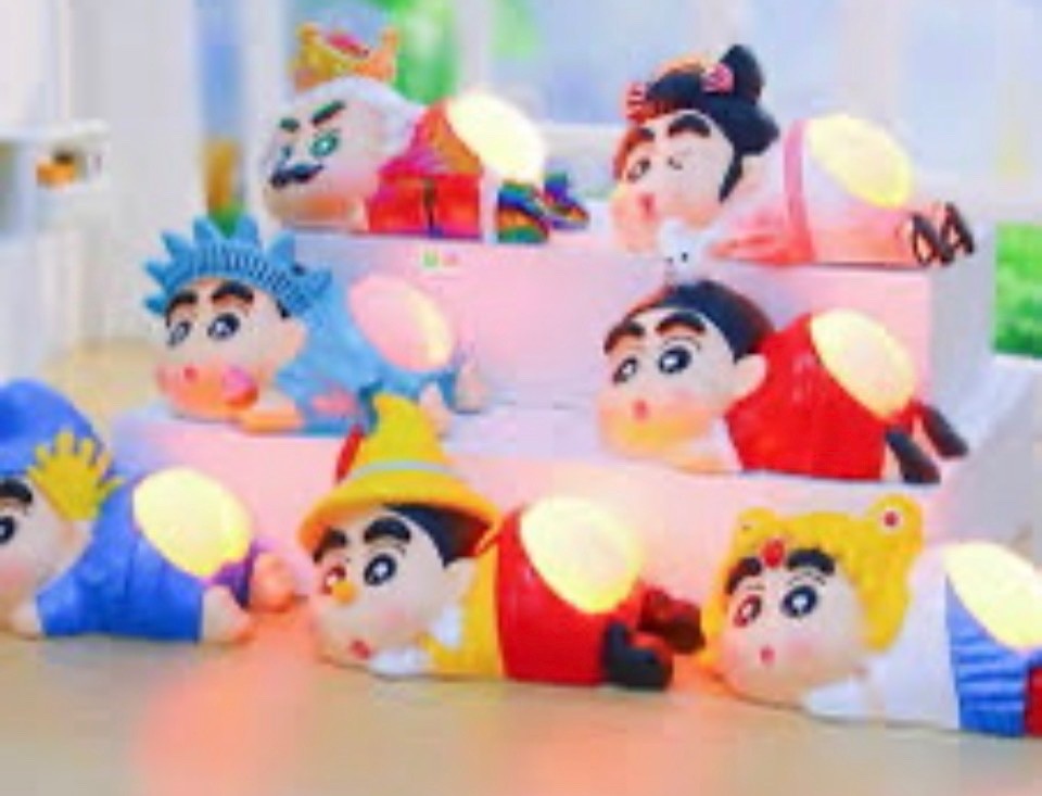 Crayon Shin-Chan Butt Light Lamp Blind Box Sealed Night Light Figure