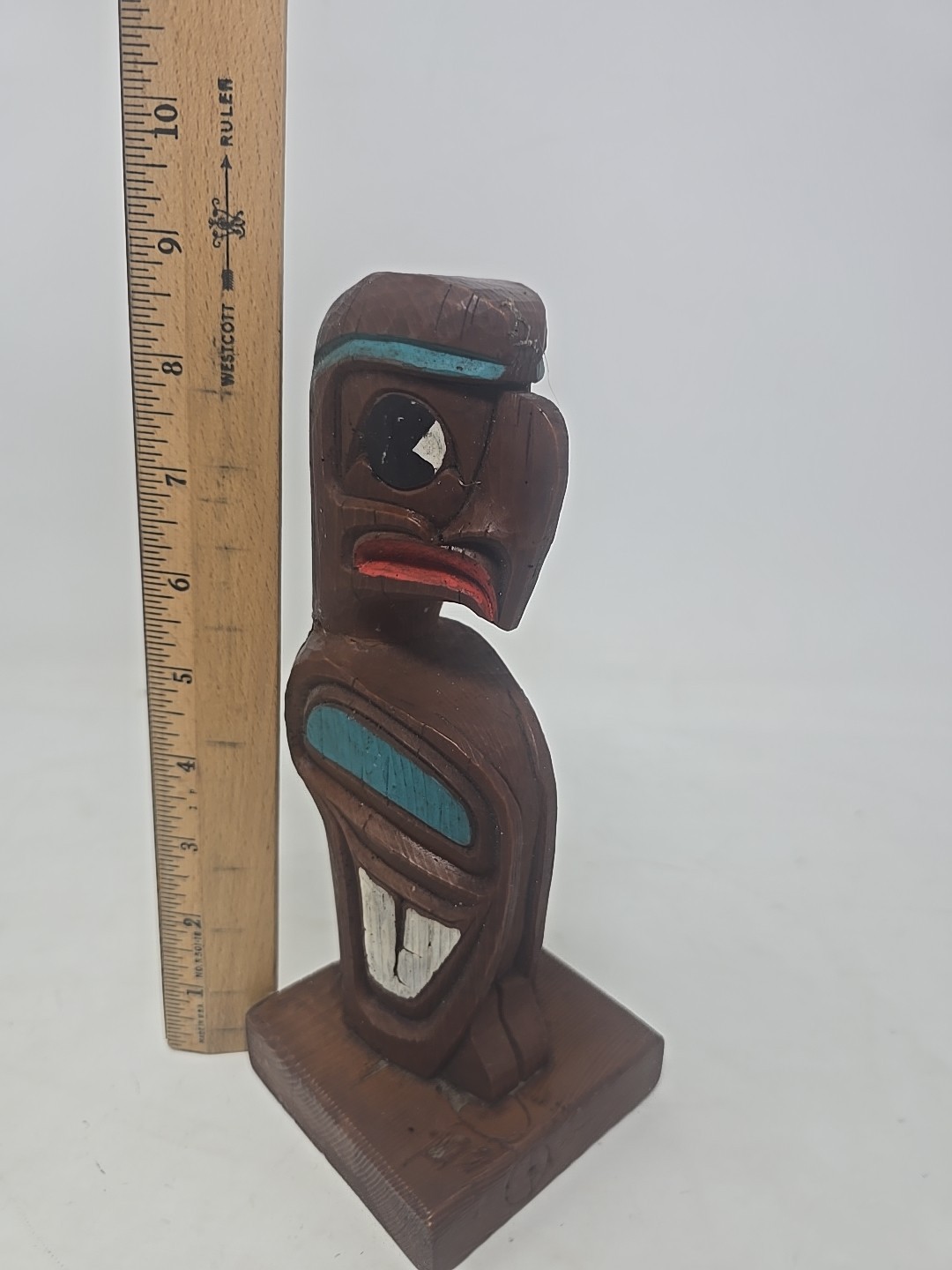Tufflukk Alaska Wooden Look Totem Pole 8.5 inches Red Teal White