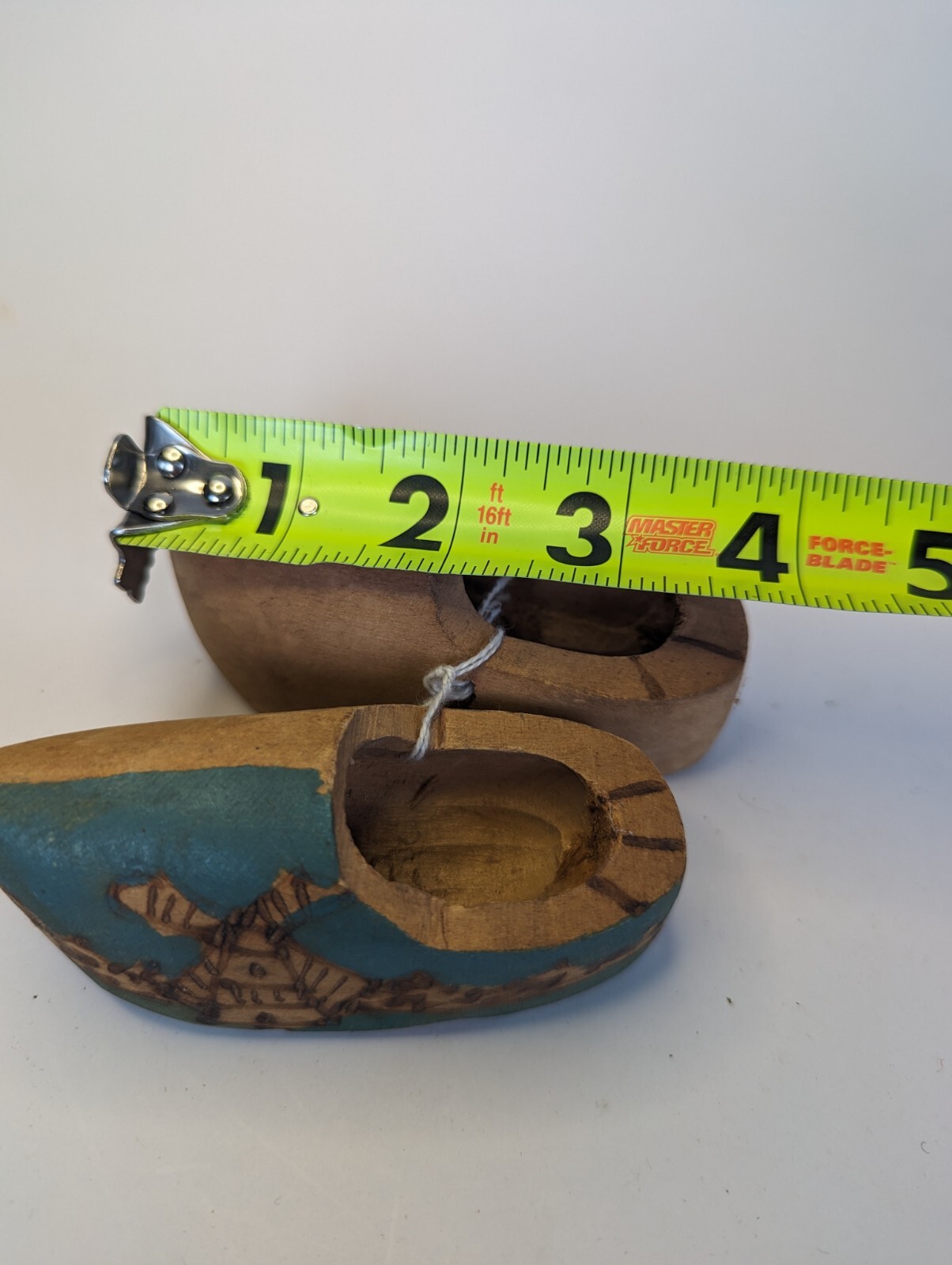 1933 Antique Wooden Shoes SOUVENIR OF CHICAGO WORLD’S FAIR Century of Progress