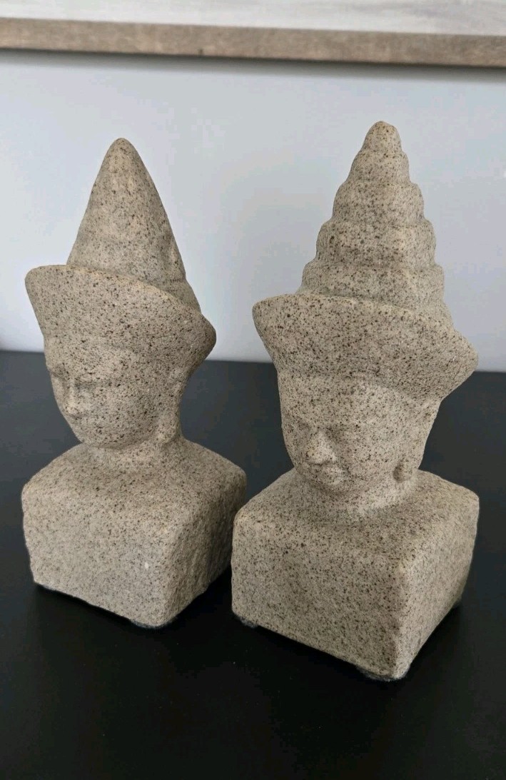 Carved Sandstone Figurine Head Pair ( 7″) Thailand Sticker