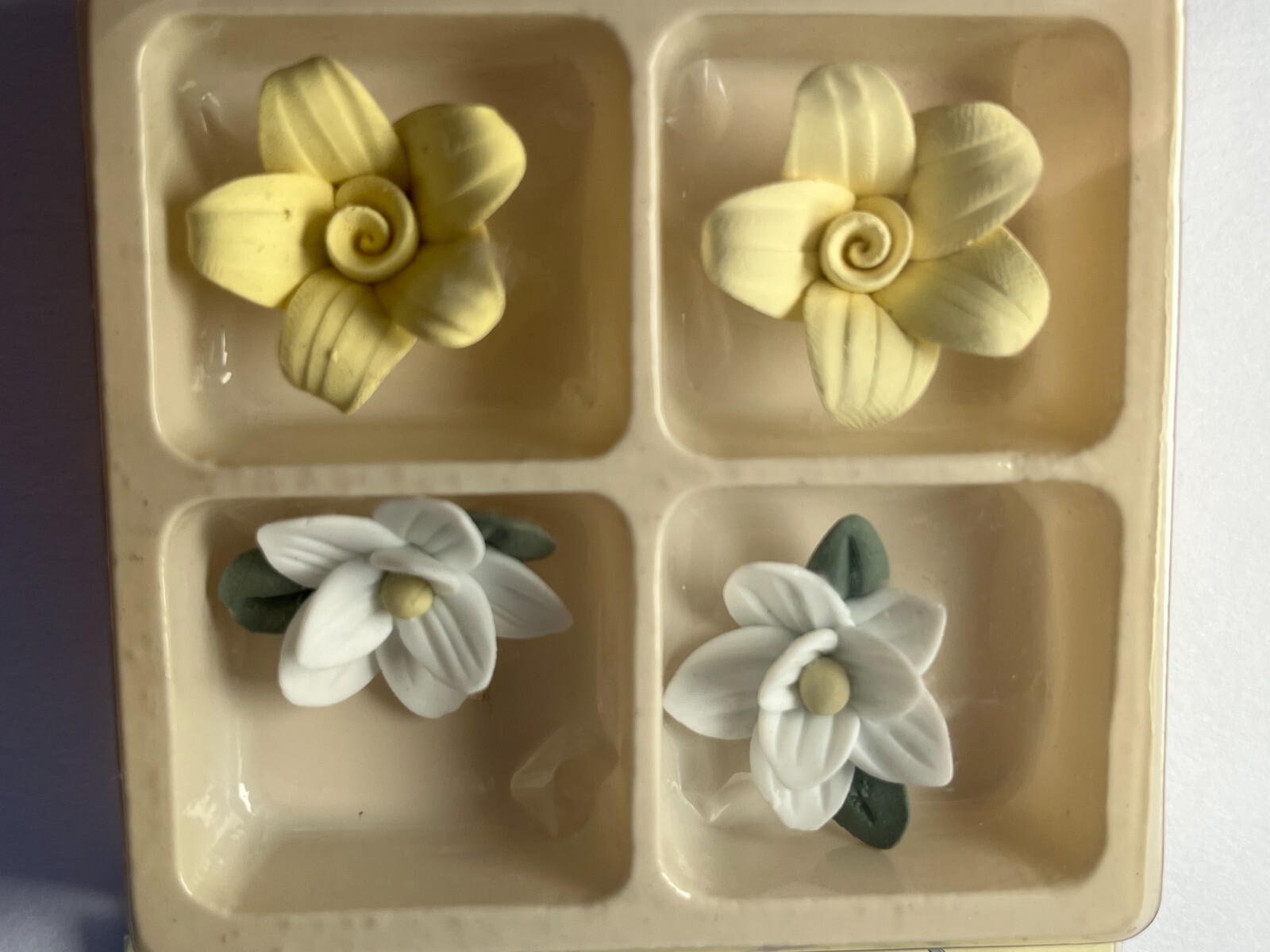 Porcelain Clay Flowers Wang Intl Inc. 1989