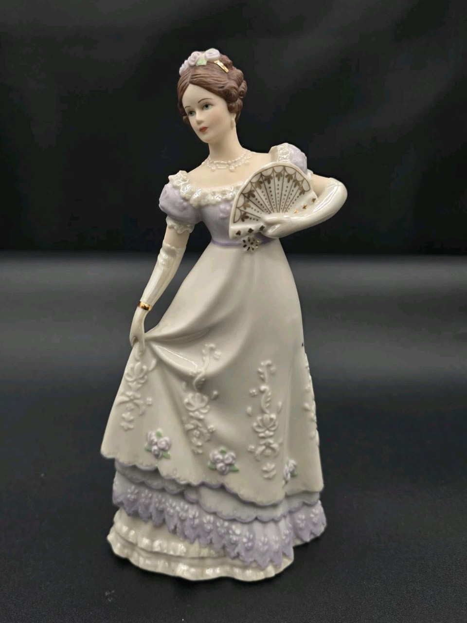 Lenox Ivory Grand Waltz Figurine Fashion Collectible Iridescent & Gold Finish