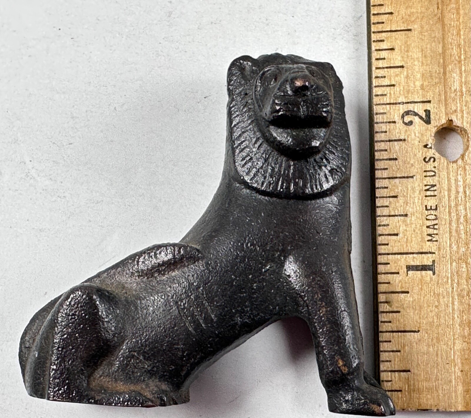 MMA Metropolitan Museum of Arts Carved Lion Statue Figurine 5oz 2.25 x 2.5″ MINT