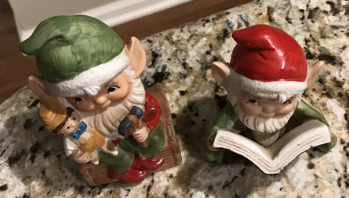 Vintage HOMCO Set Of 2 Holiday Christmas Elves Elf Ceramic Figurines 3″