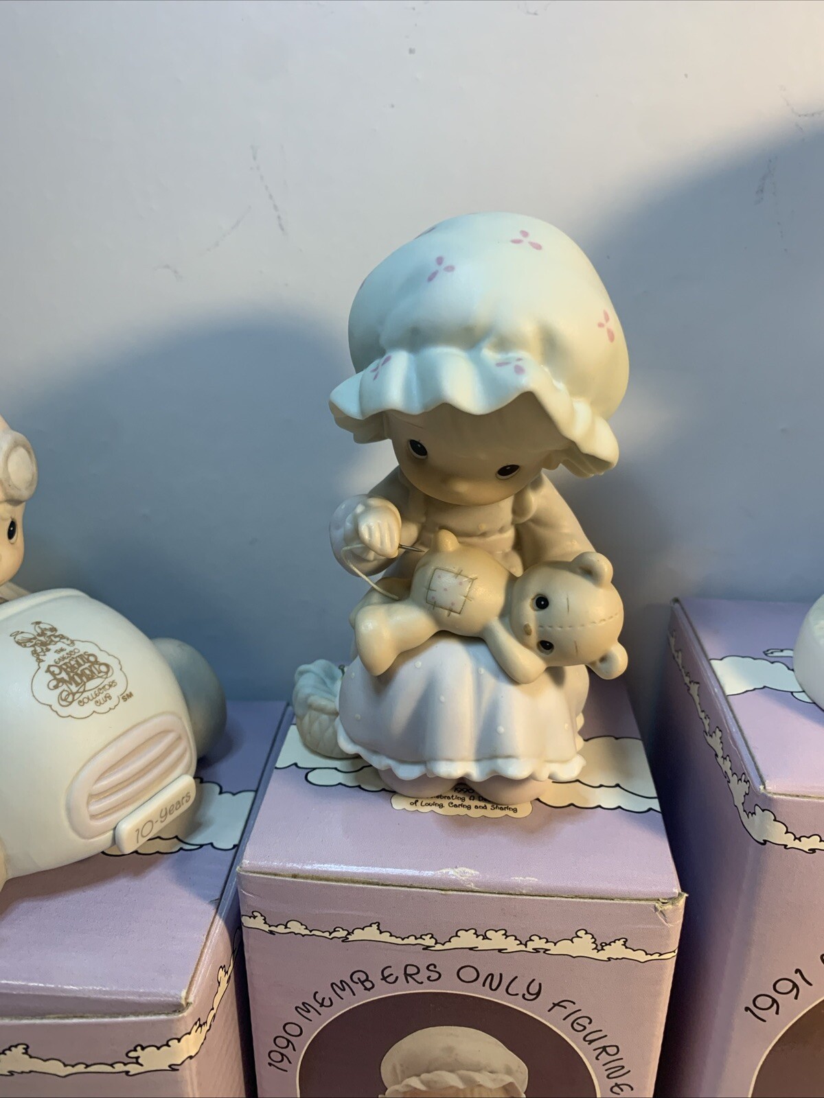 LOT OF 4 PRECIOUS MOMENTS 1990-1991 MEMBERS ONLY PM901 PM902 PM911 PM912