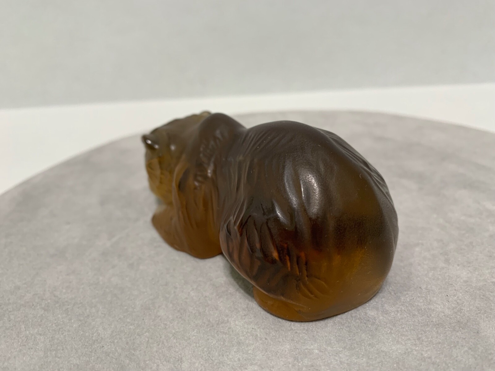 Vtg Lalique Ouki Bear Amber Crystal Figurine Resting Glass Bear Signed France