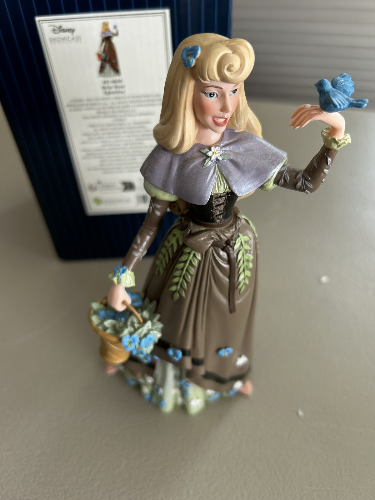 Disney Enesco figurine Sleeping Beauty Briar Rose with Box