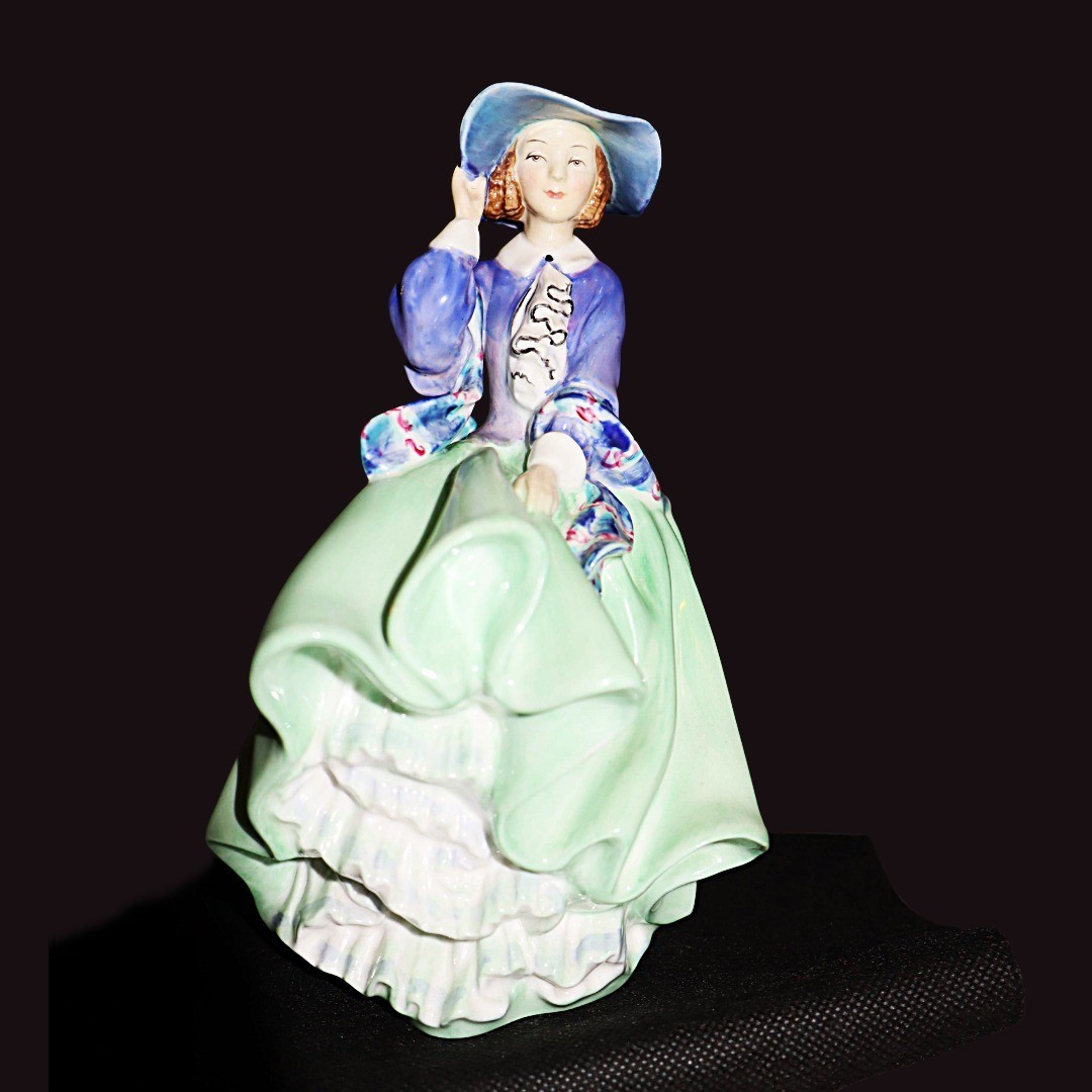 Royal Doulton HN 1833 “Top O’ the Hill” Green Figurine by L. Harradine- Perfect