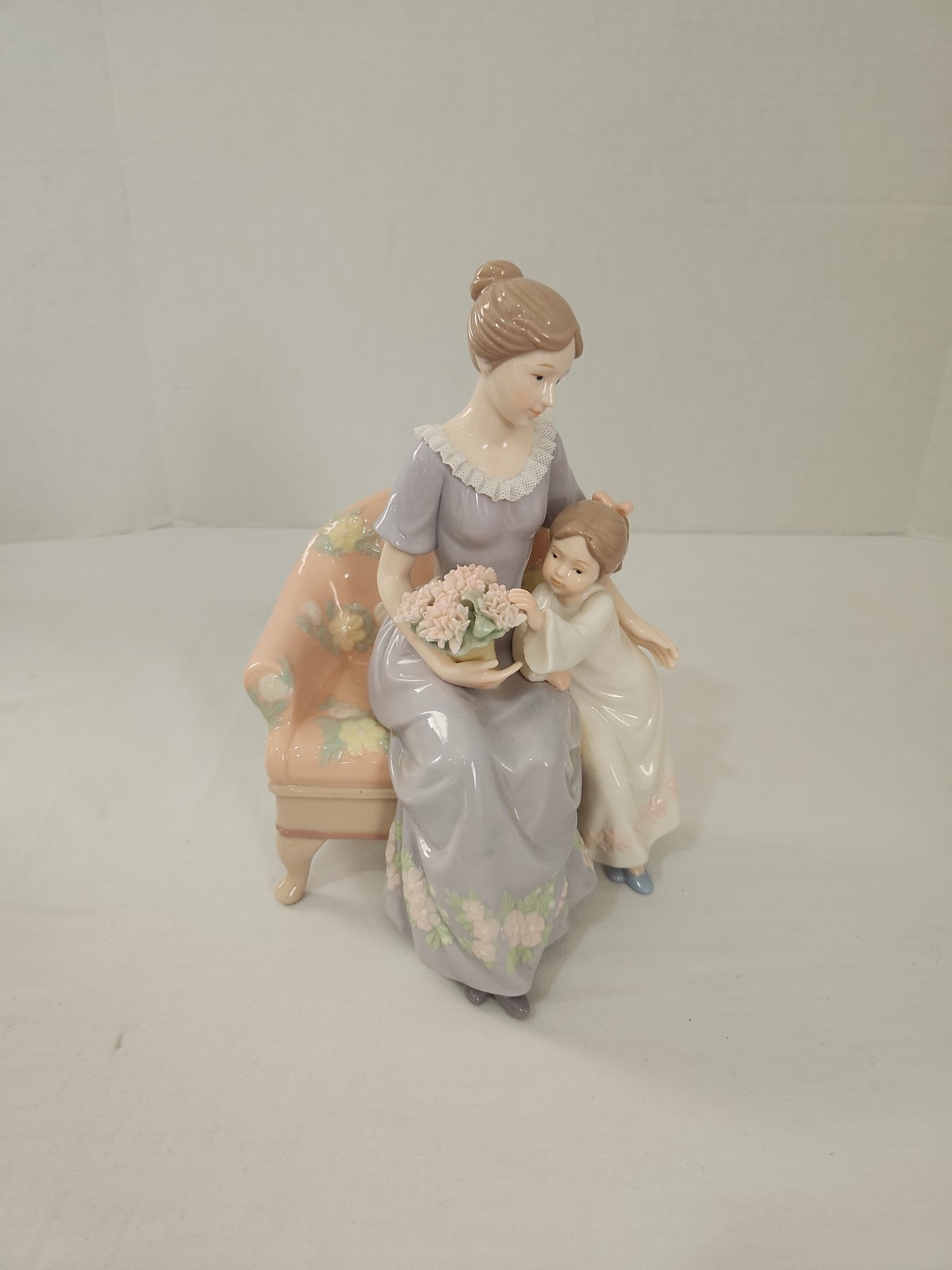 Beautiful Always & Forever Glazed Porcelain Mother Daughter Figurine Collectible