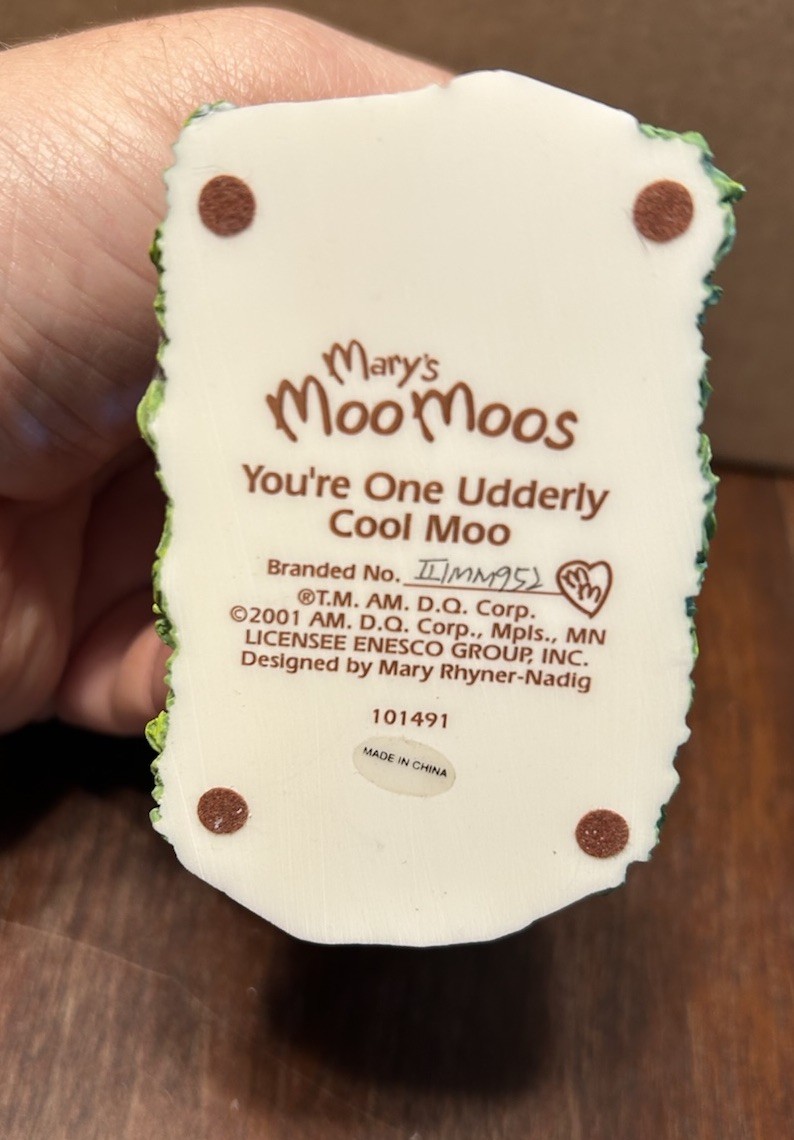 Mary’s Moo Moos Dairy Queen You’re One Udderly Cool Moo Figurine